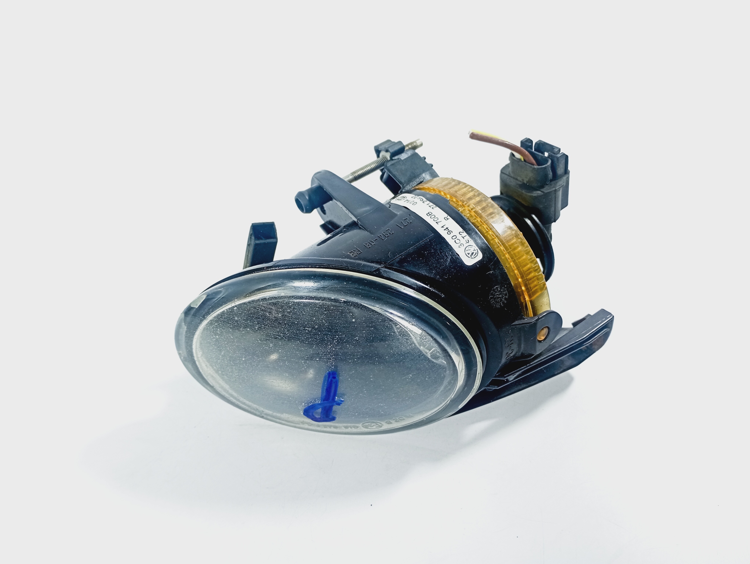 fog light right front front OE 3C0941700B VW Passat B6 05-10