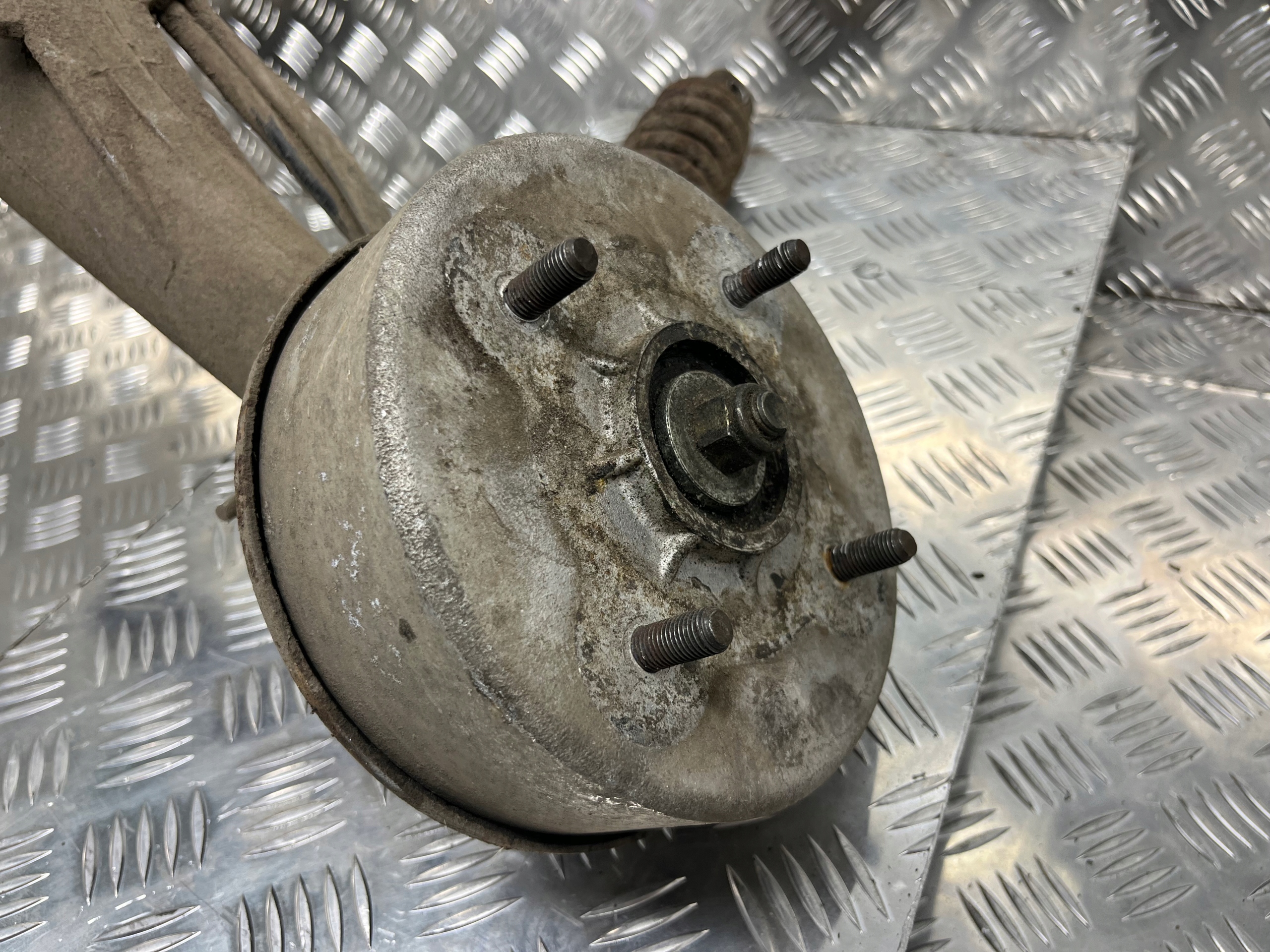 MCPERSON swing left rear part rear AIXAM 500