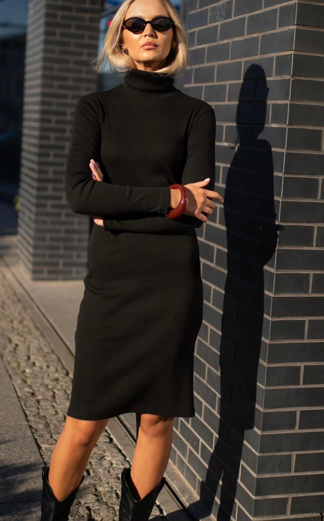 Černé pruhované rolákové Šaty 20-29 Lemonada univerzální vel