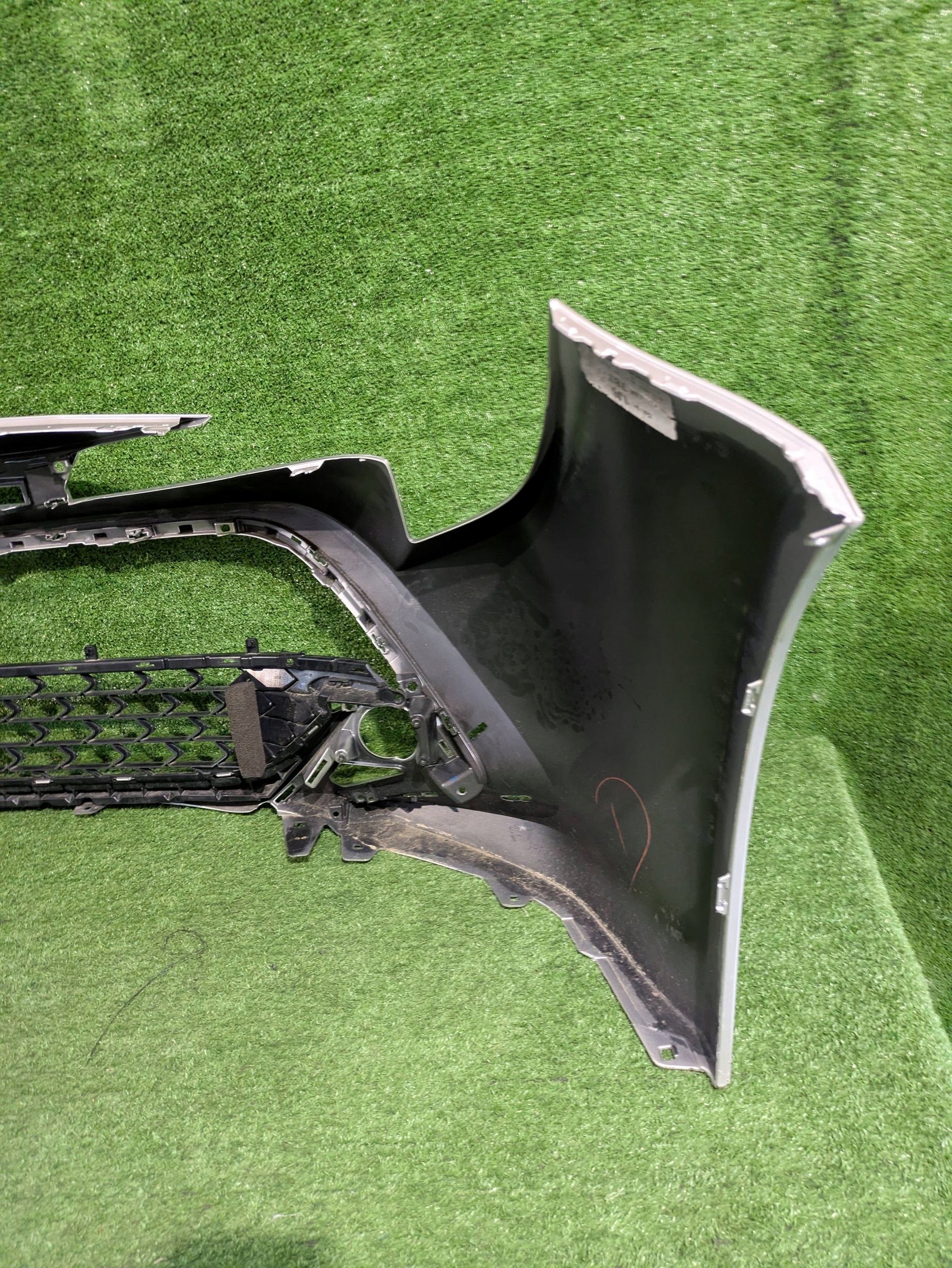 front bumper front TOYOTA COROLLA E21 HB KOMBI LIFT NR.Z6678