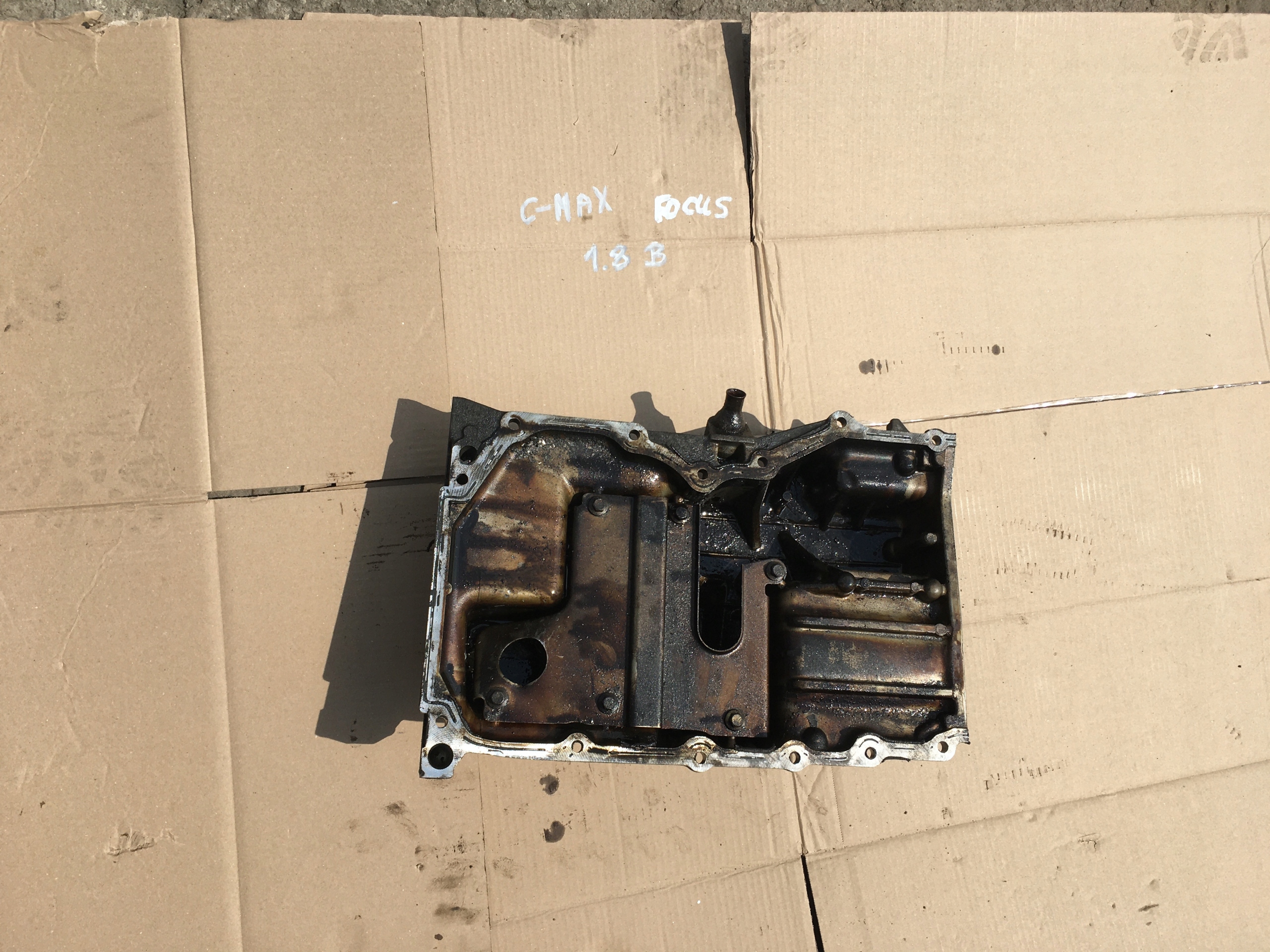 FORD FOCUS C-MAX 1.8 16V QQDA QQDB MISKA OLEJOWA