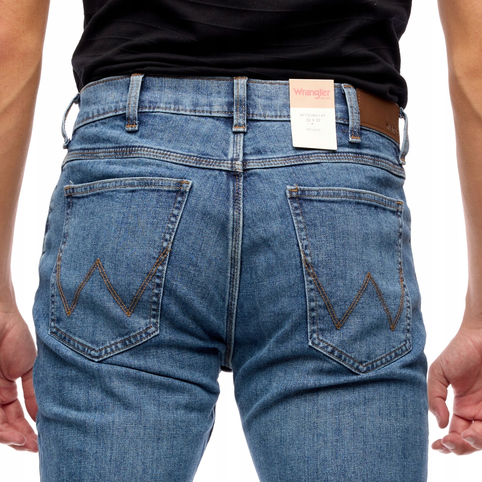 WRANGLER REGULAR MID STONE W10GM614V 36/30 Marka Wrangler