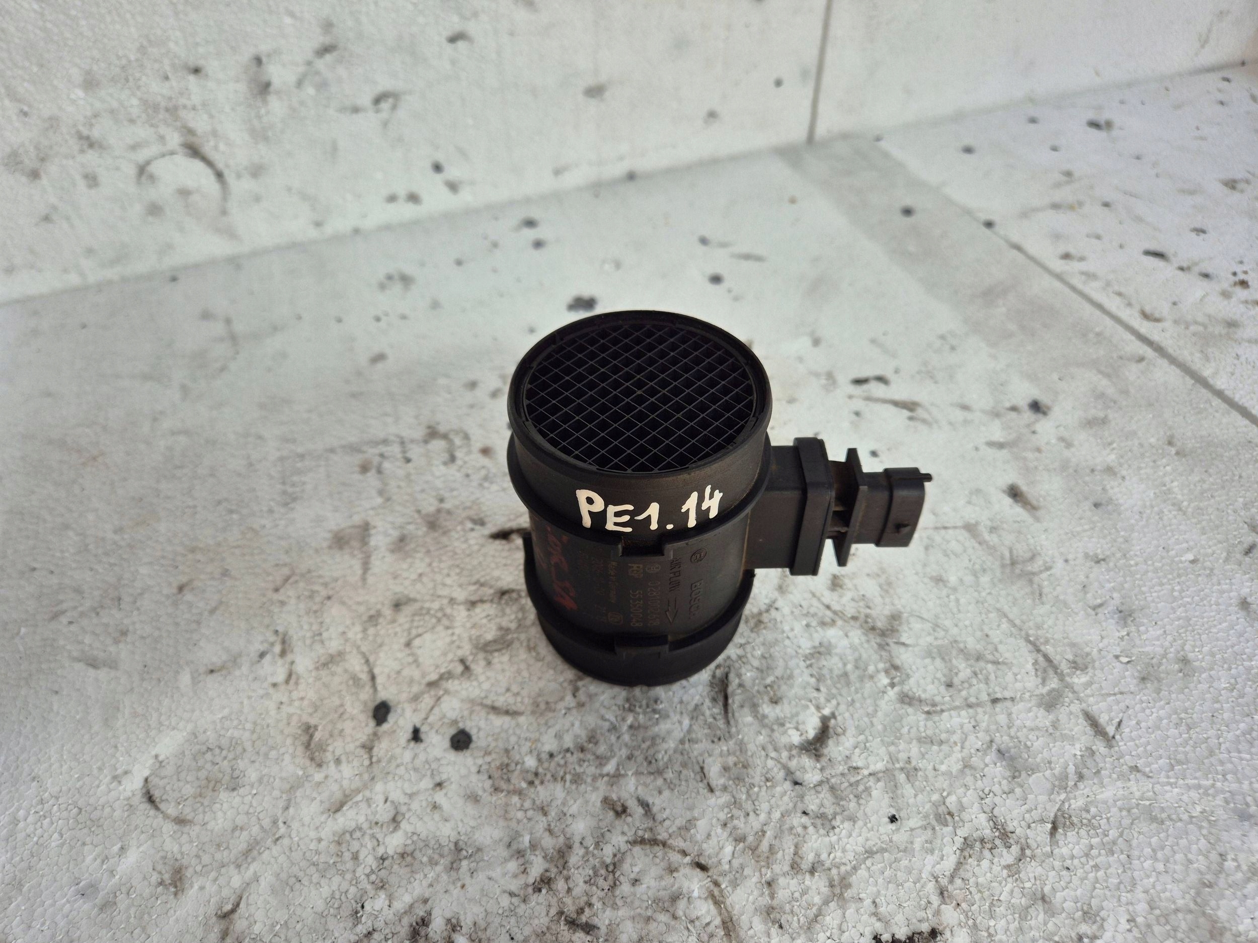 flow meter 0281002618 / 55350048 Opel Vectra C Astra H III 1.9 CDTI