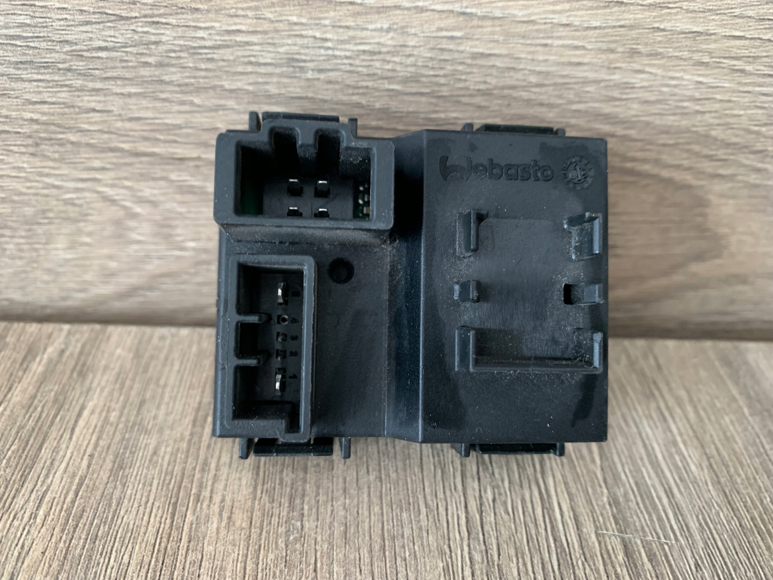 Драйвер модуль люка AUDI A8 D4 4H0959591A