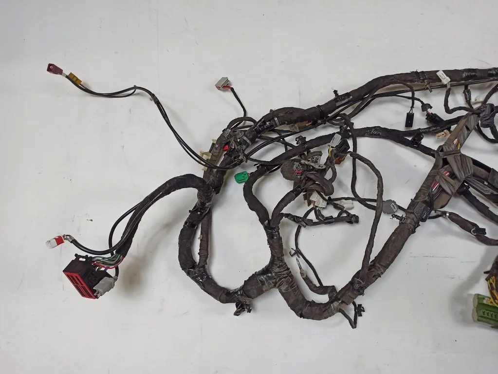 câblage câblage du tableau de bord kokpitu Dodge RAM 1500 2013