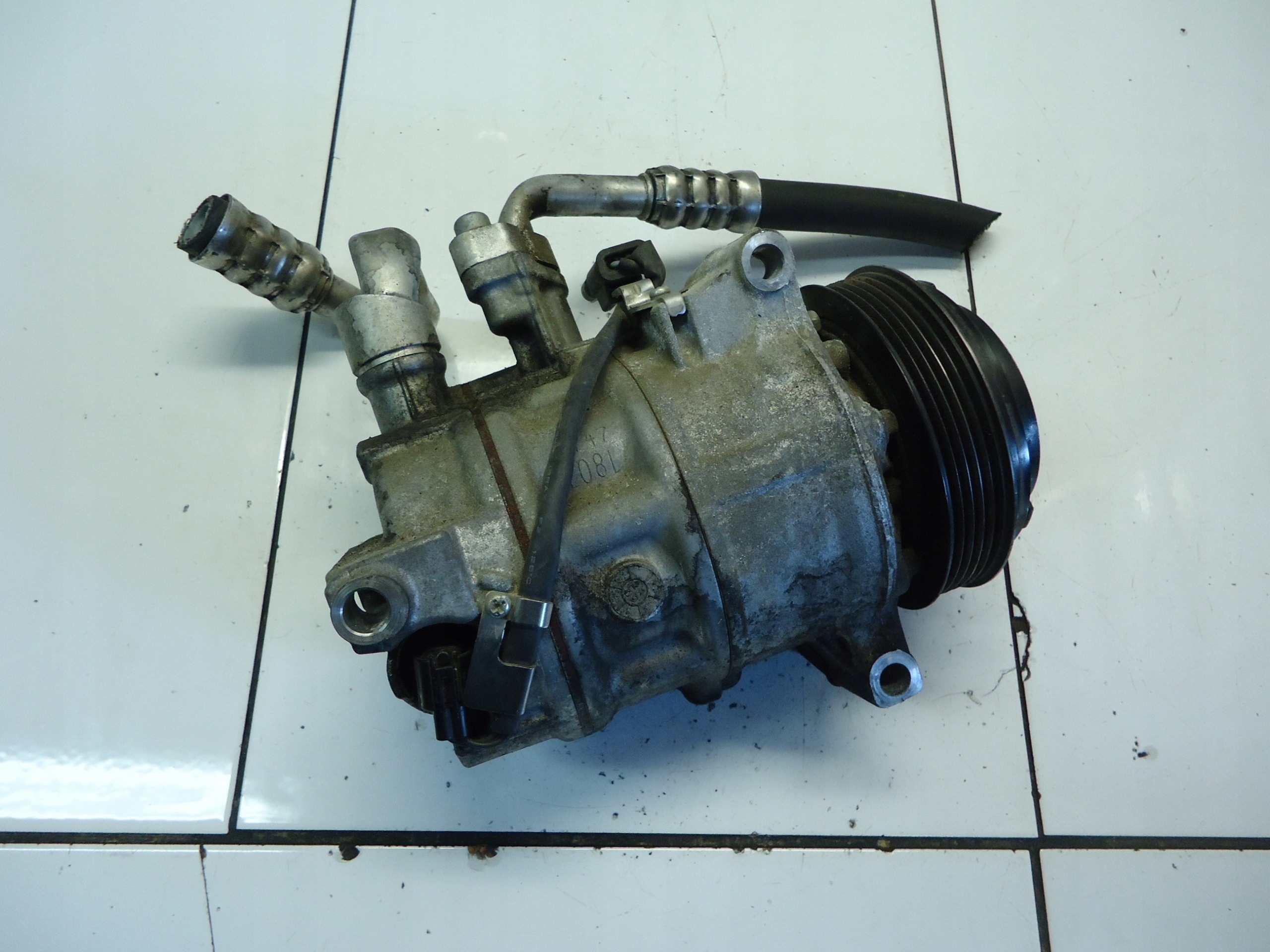 MERCEDES SPRINTER W907 Klimakompressor klimaanlage A0008304500