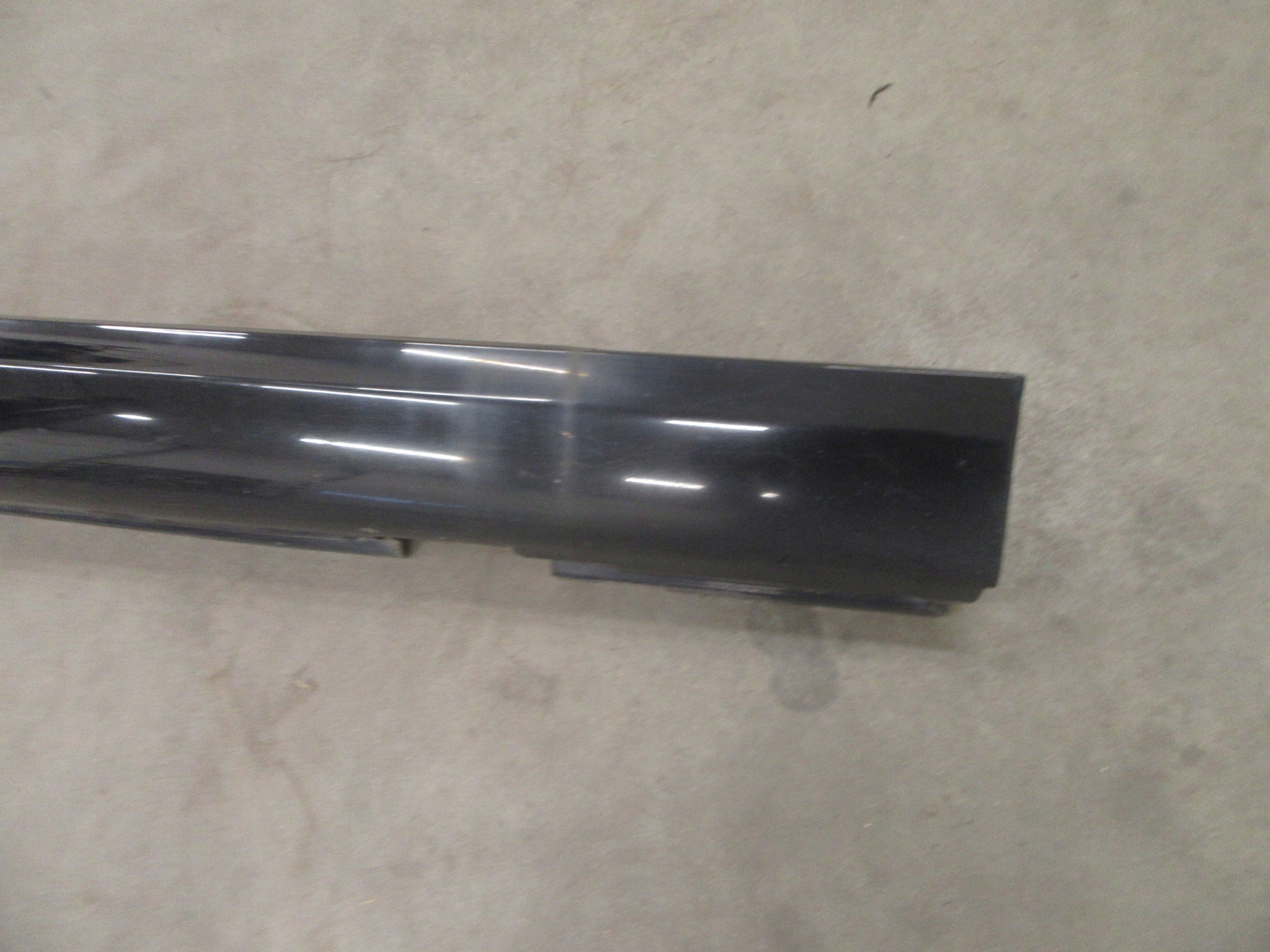 moulding threshold cap right BMW e46 COMPACT SCHWARZ II 2 668