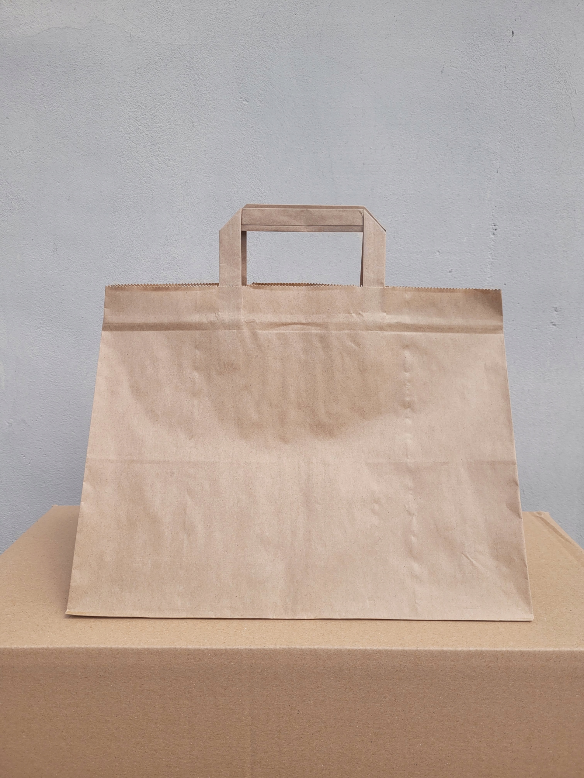 TORBA PAPIEROWA cateringowa eko 32x22x24 250 szt