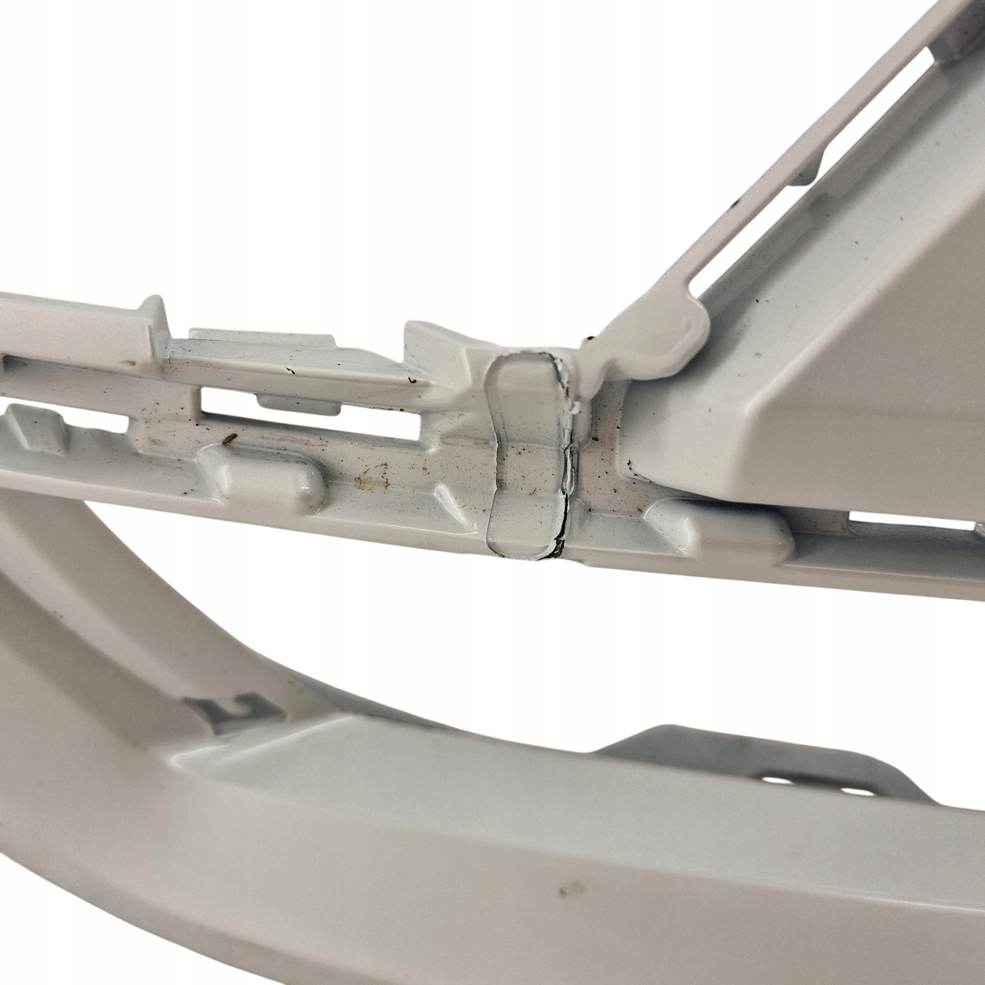 bumper front VOLVO XC60 II LIFT R-design 4X PDC without washers 2021-25