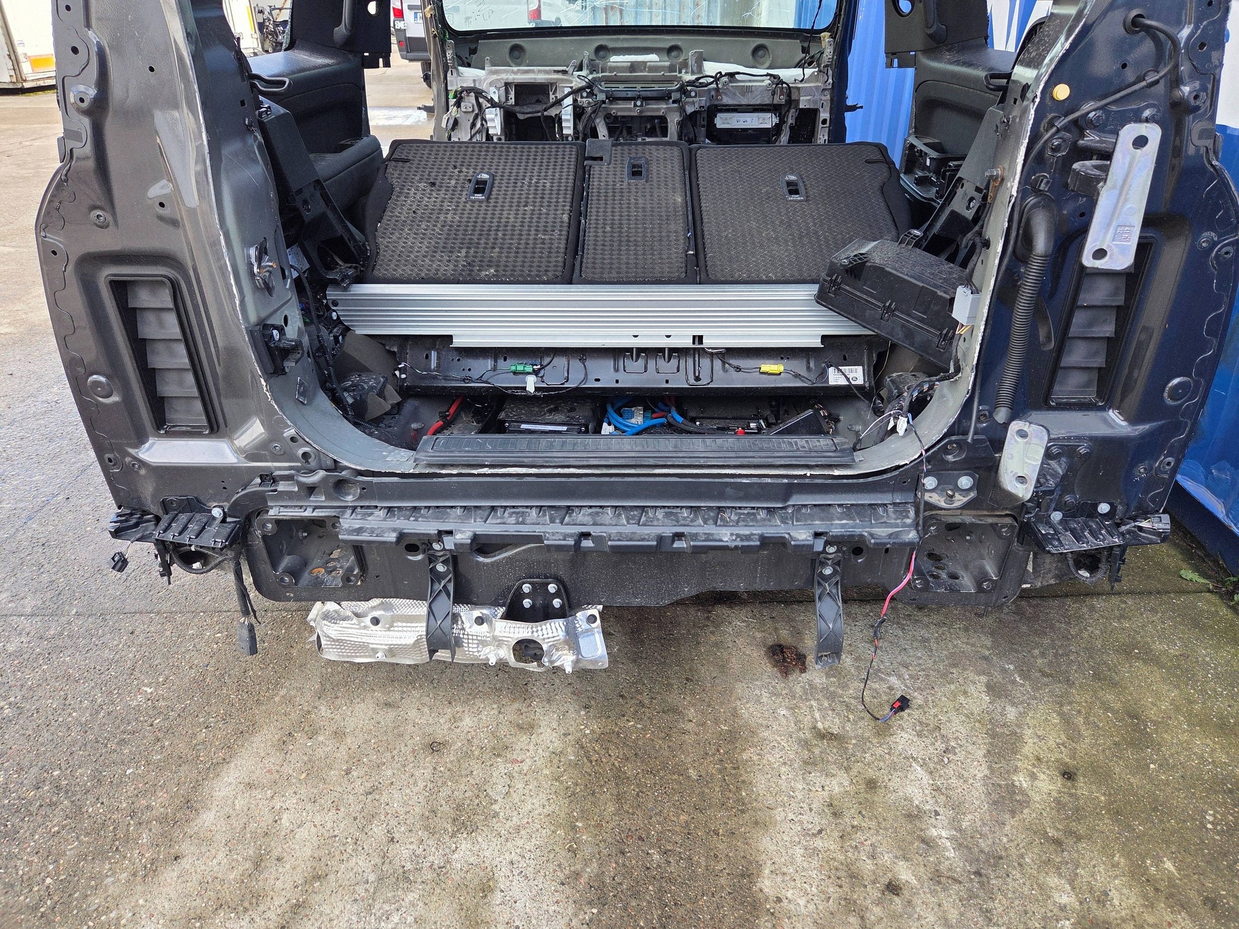 Land Rover Defender L663 3d heck boden kofferraum (TT08)