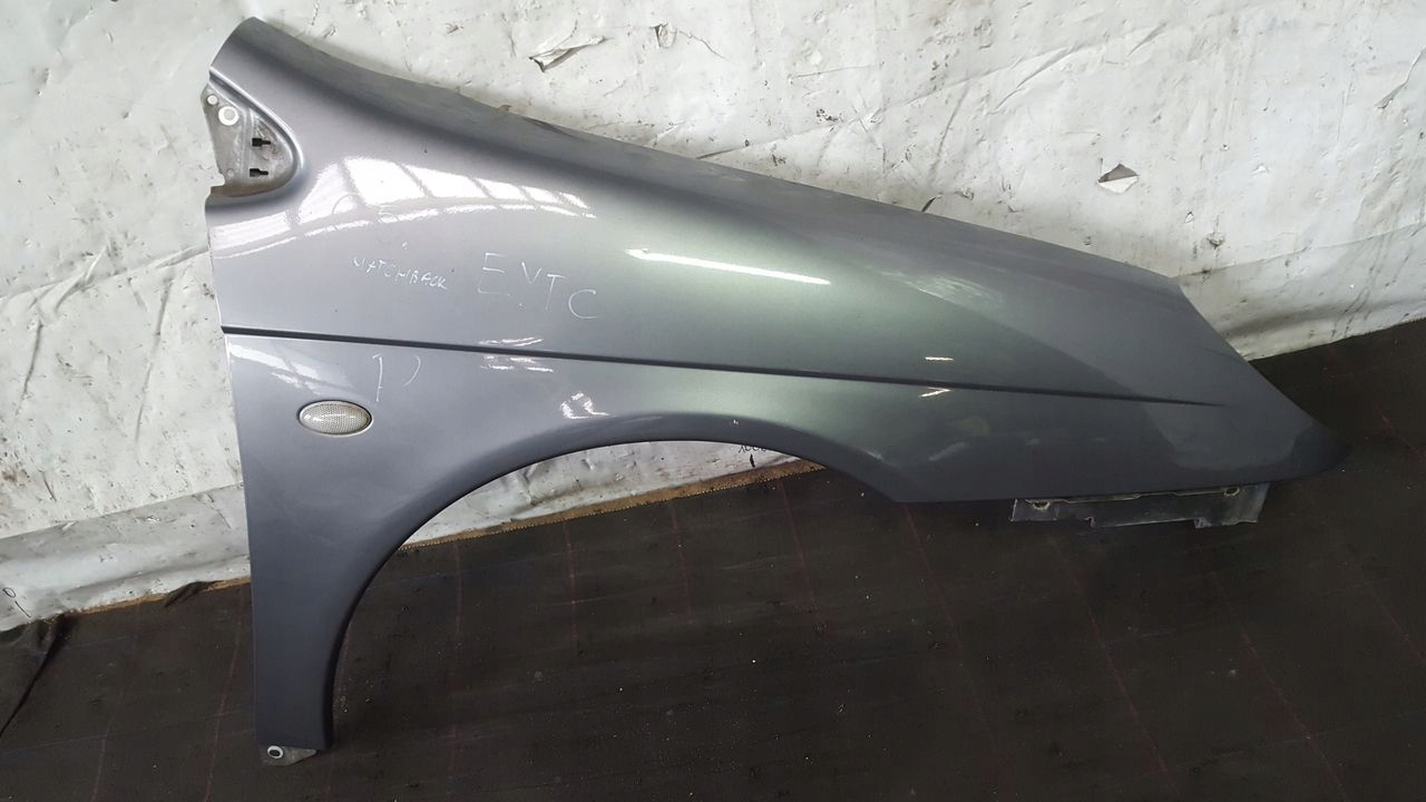 fender right front front Citroen C5 EYTC