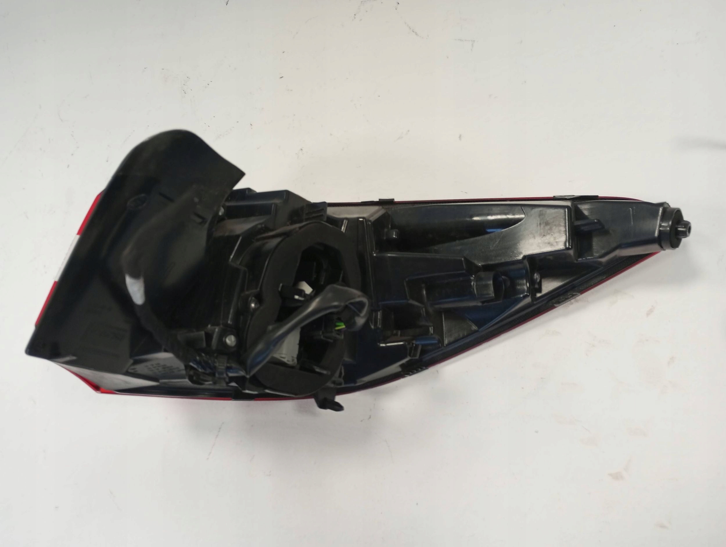 light rear rear part left OPEL GRANDLAND X YP00098380