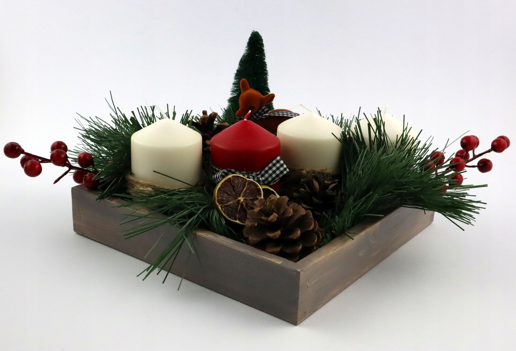 Adventní věnec svíčkami čtvercový