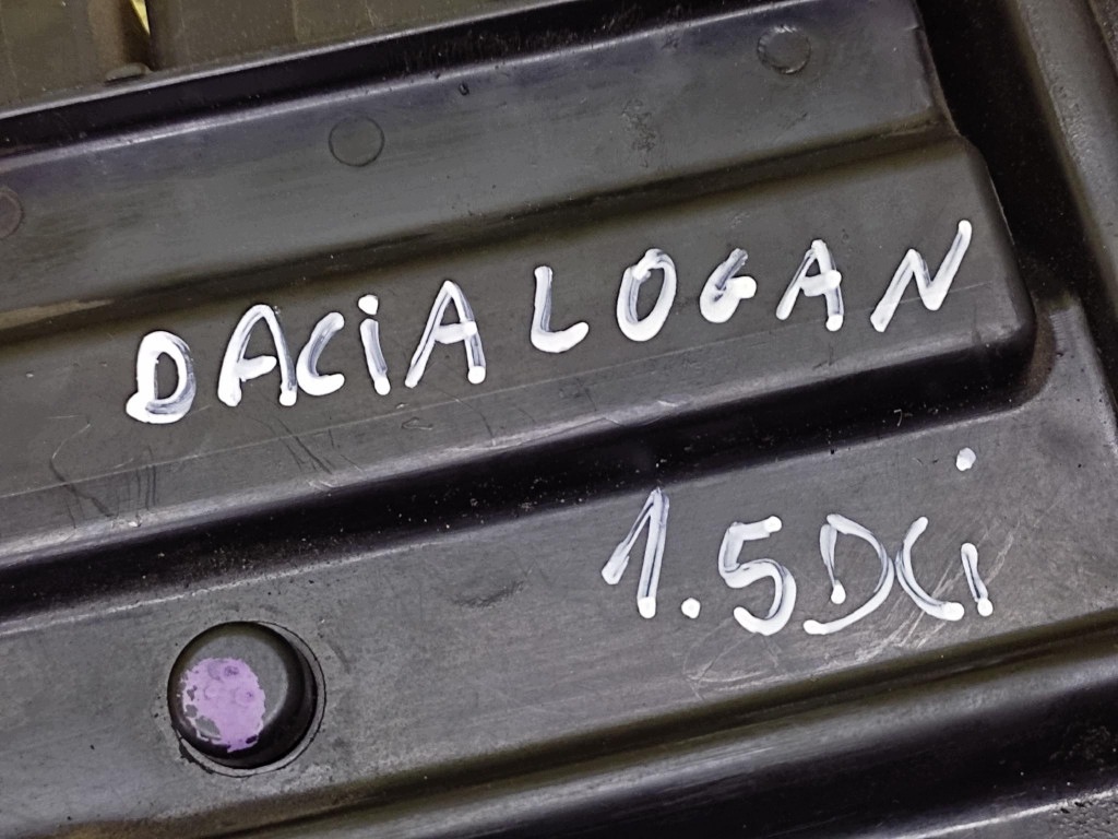 DACIA LOGAN control unit of the engine 8201002106