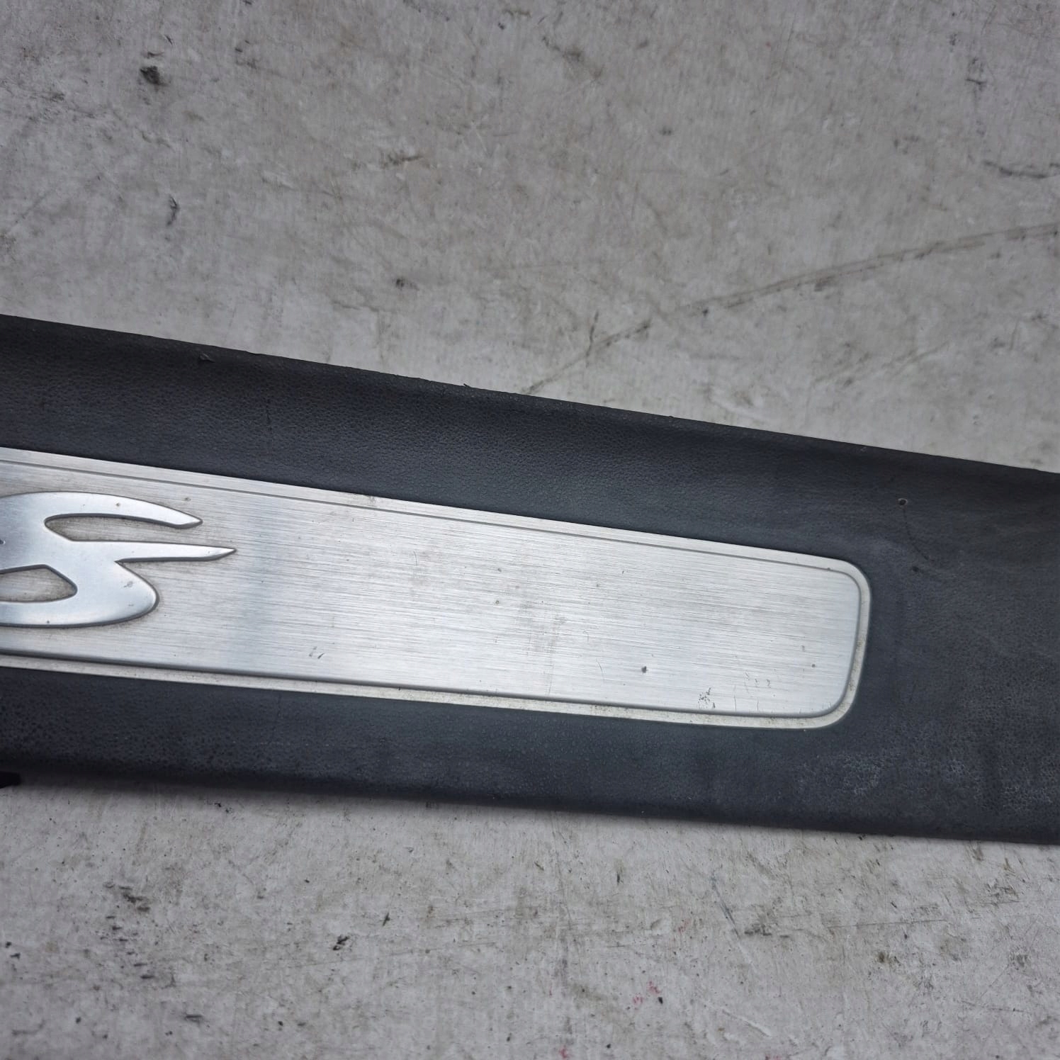 MAZDA RX-8 03-09 moulding threshold right inner CHROM