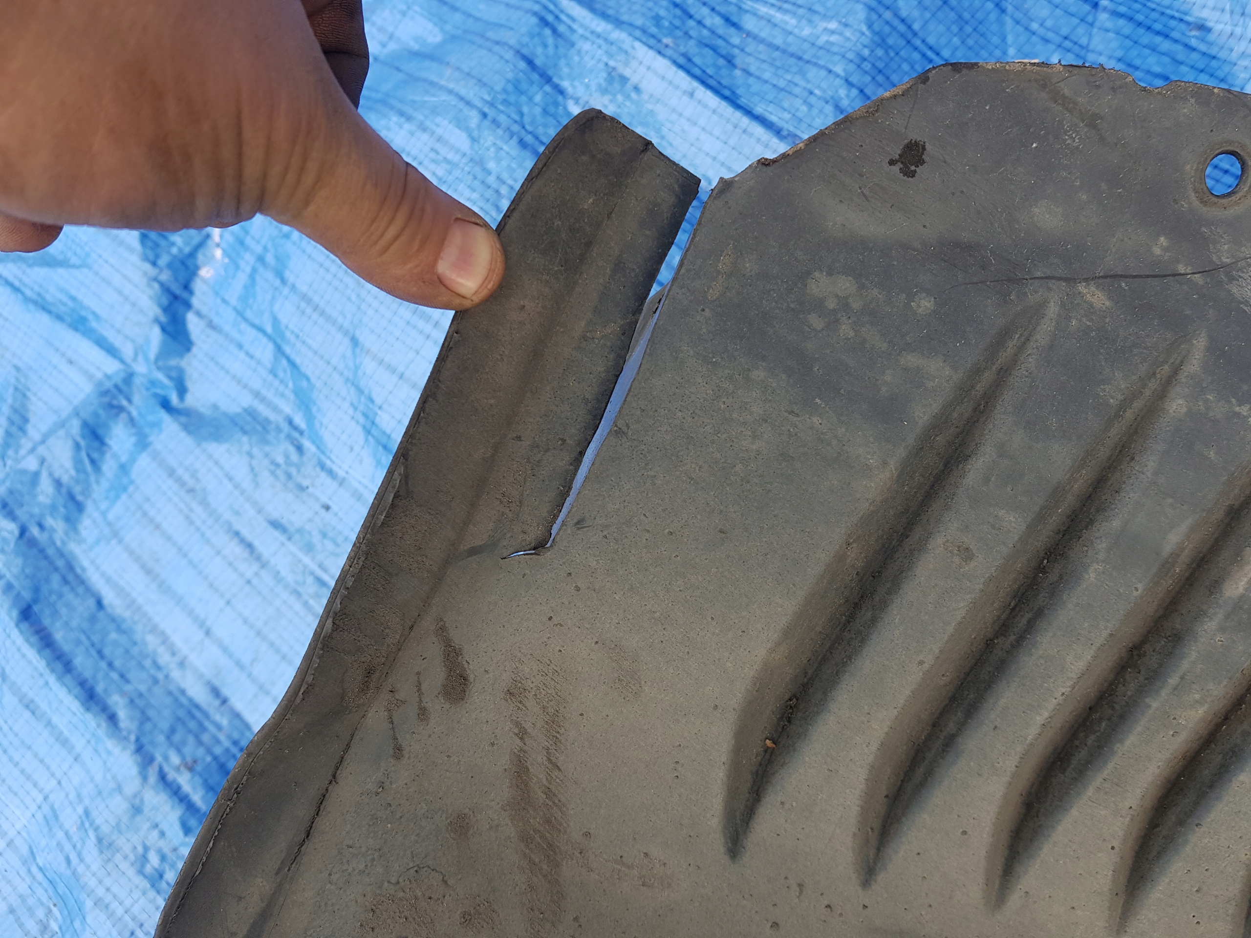 Radschale links vorne MERCEDES W204