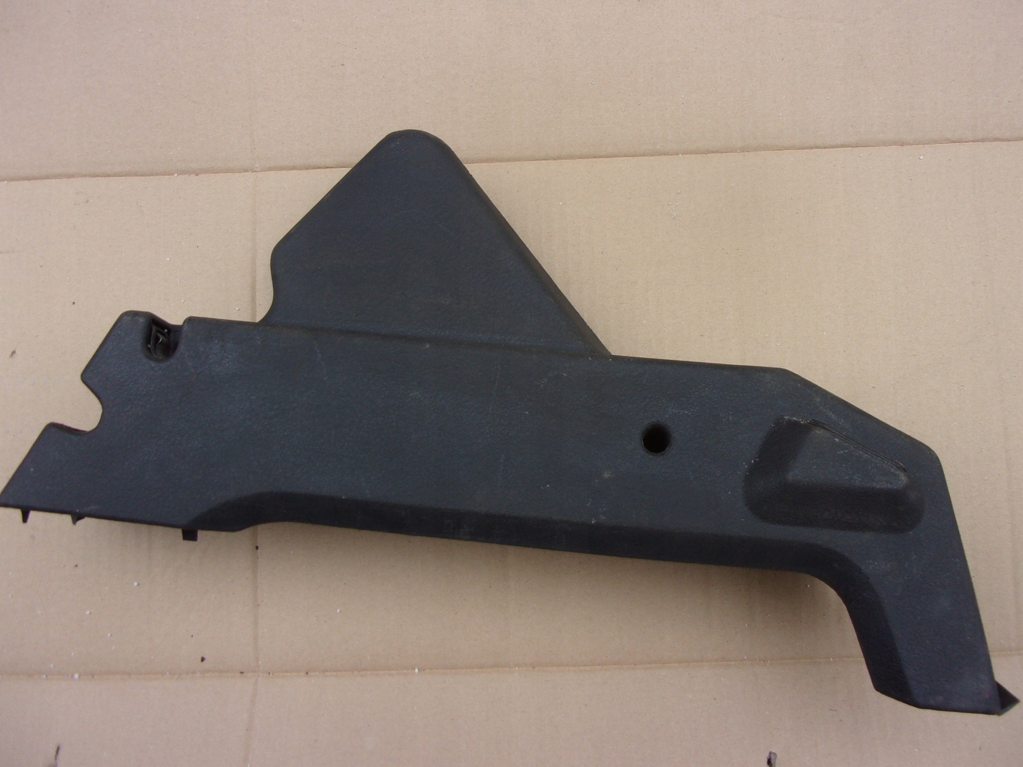 подпора зад CITROEN SAXO