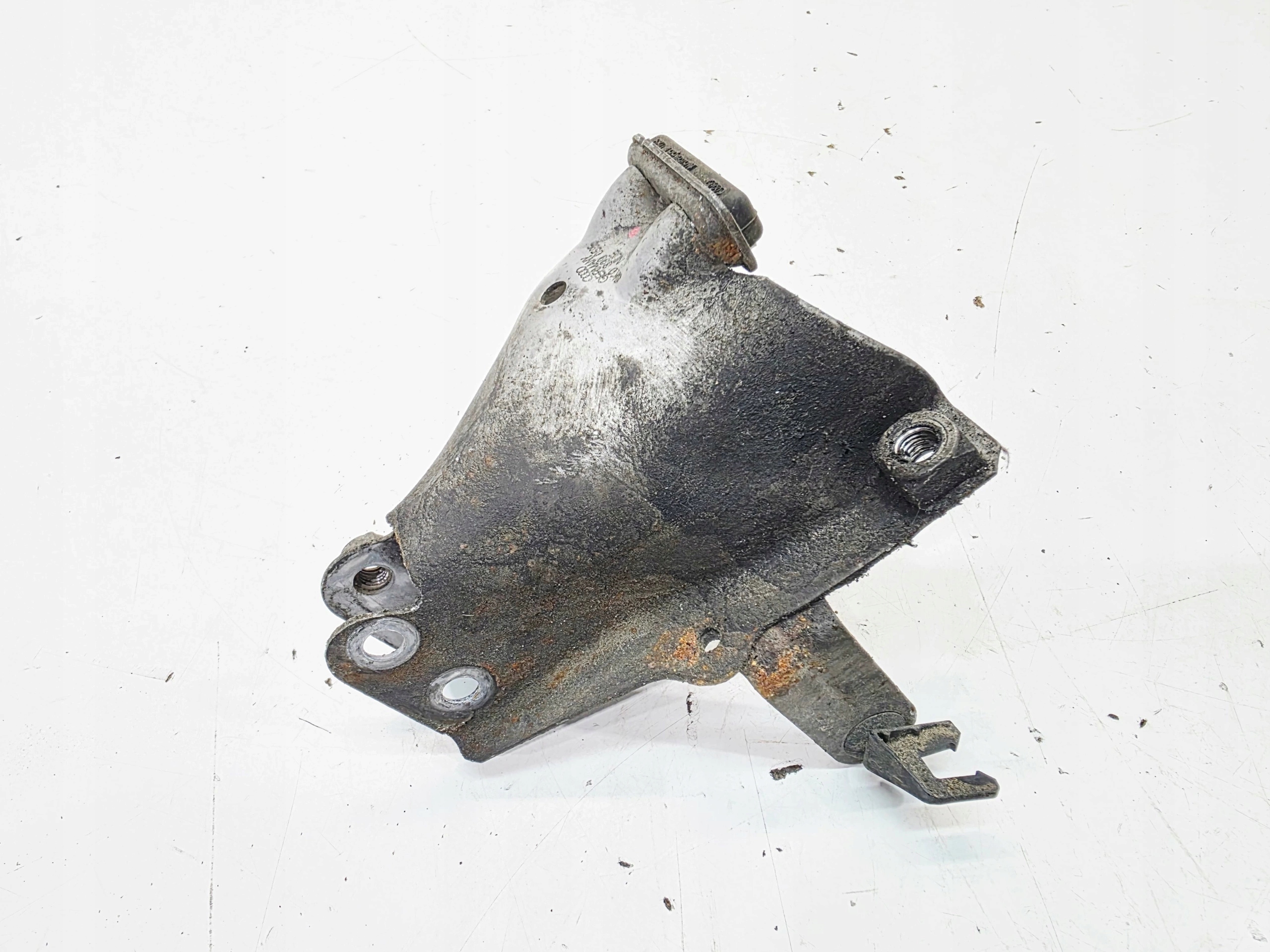 motor mount cover left AUDI A4 B8 A5 8T Q5 8R 8K0399059F