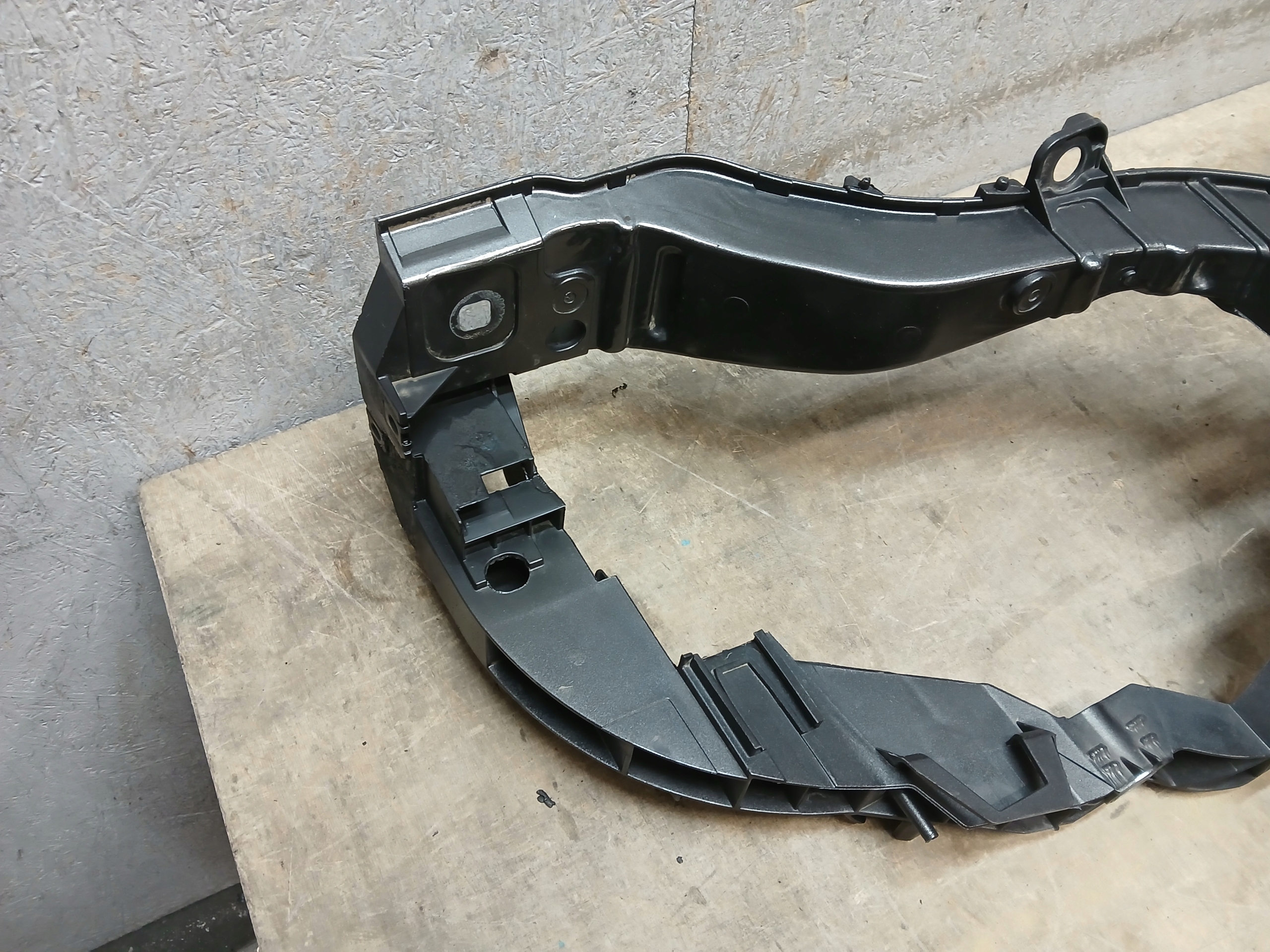 support panel for radiators FORD FOCUS MK3 LIFT 14- F1EB-8B041-A