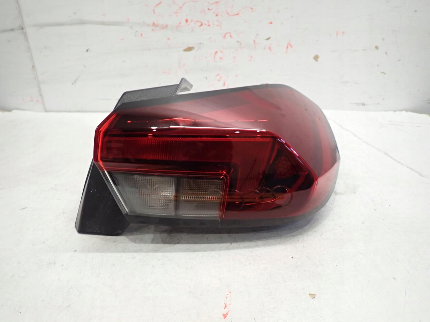 light rear part rear right OPEL CORSA F 2019- 39162664
