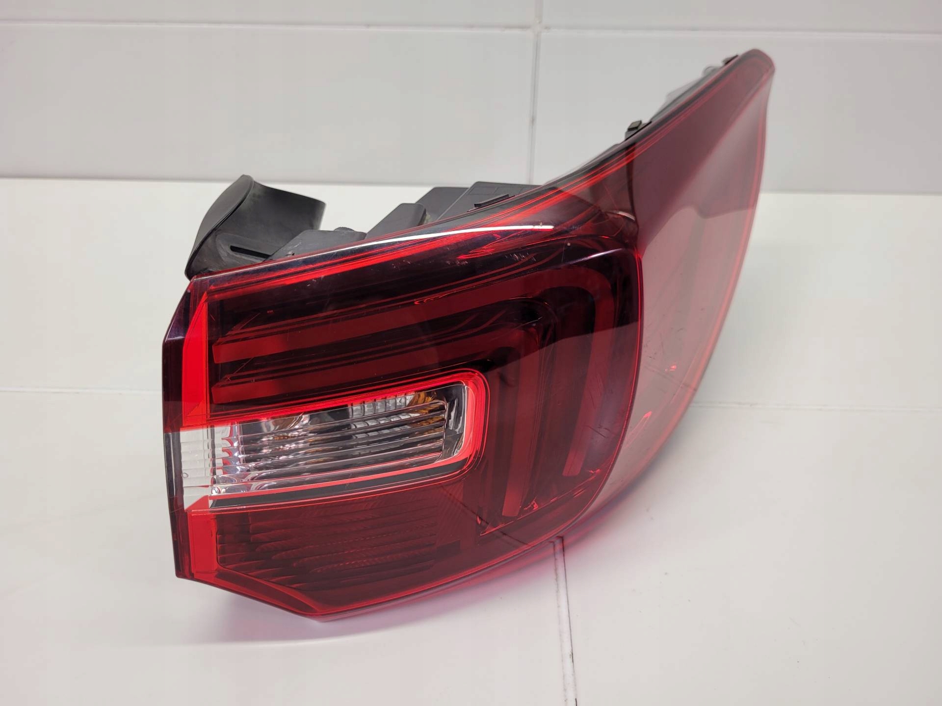 light rear right side Opel Grandland X 2019 YP00098280
