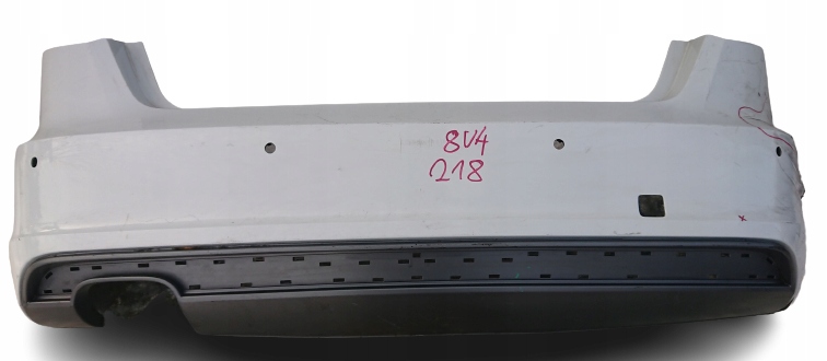 Audi A3v sportback S-line бампер задній зад.