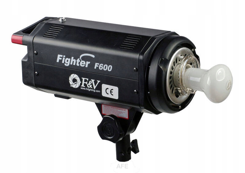 Profesionální Studiová Lampa 600WS L.p. 58 reg 1/32 Fighter