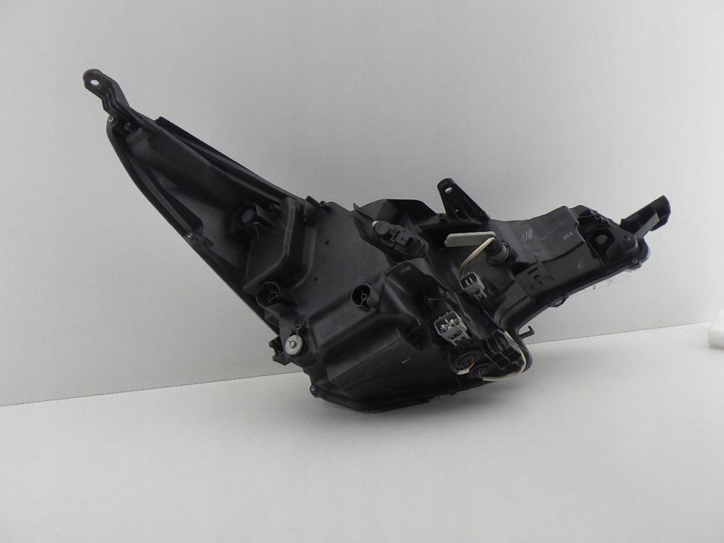 TOYOTA AVENSIS T27 LIFT T29 FULL LED light left front