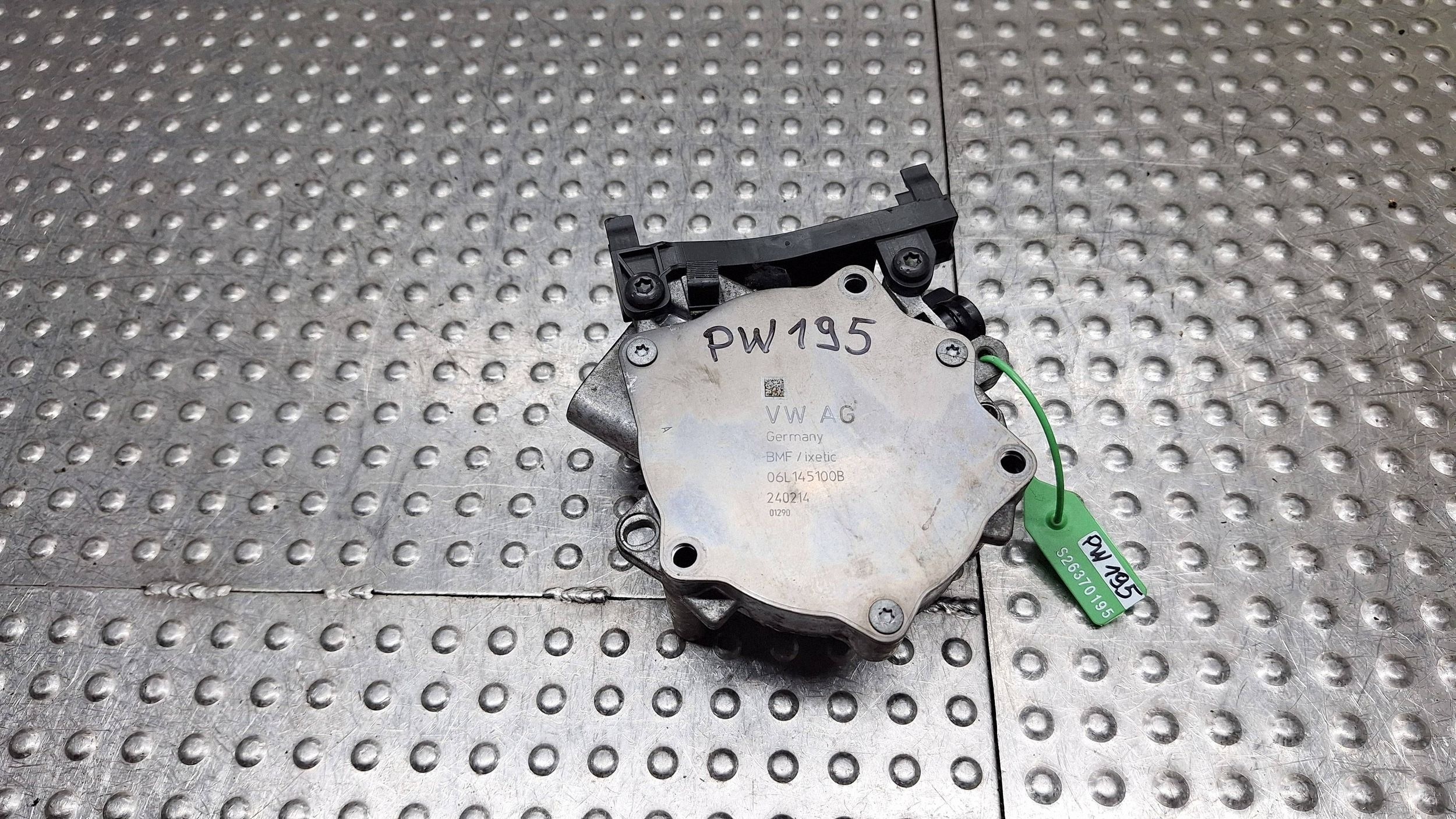 Pompa VACUM 06L145100B AUDI TT 8S A3 8V LEON III GOLF VII SCIROCCO 2.0 TSI