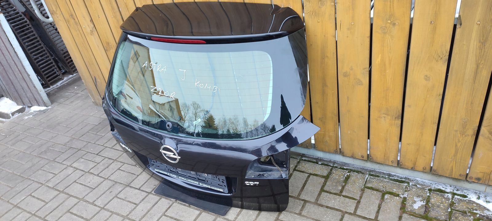 trunk door boot Opel Astra J kombi Z20R
