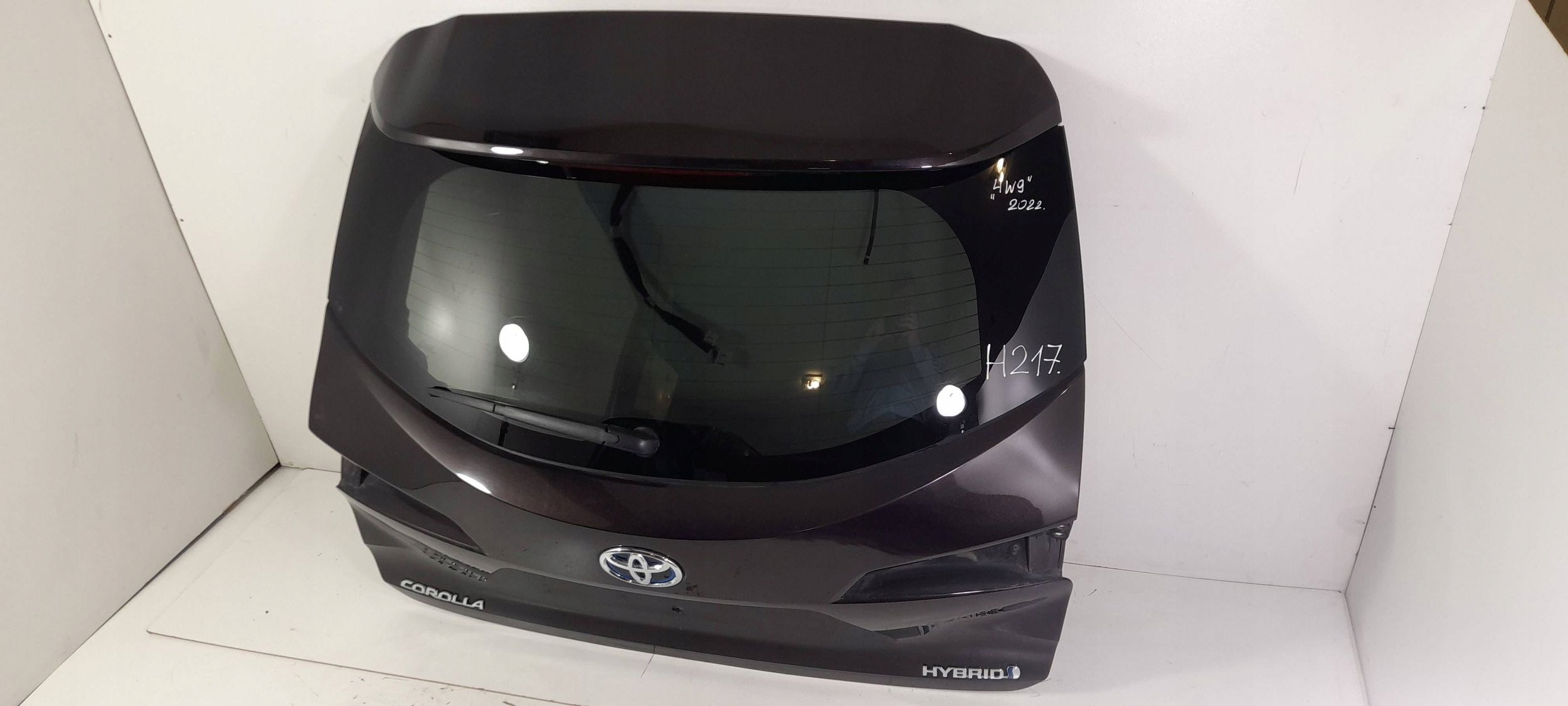 Toyota Corolla E21 Kombi trunk door boot 4W9 (H217)