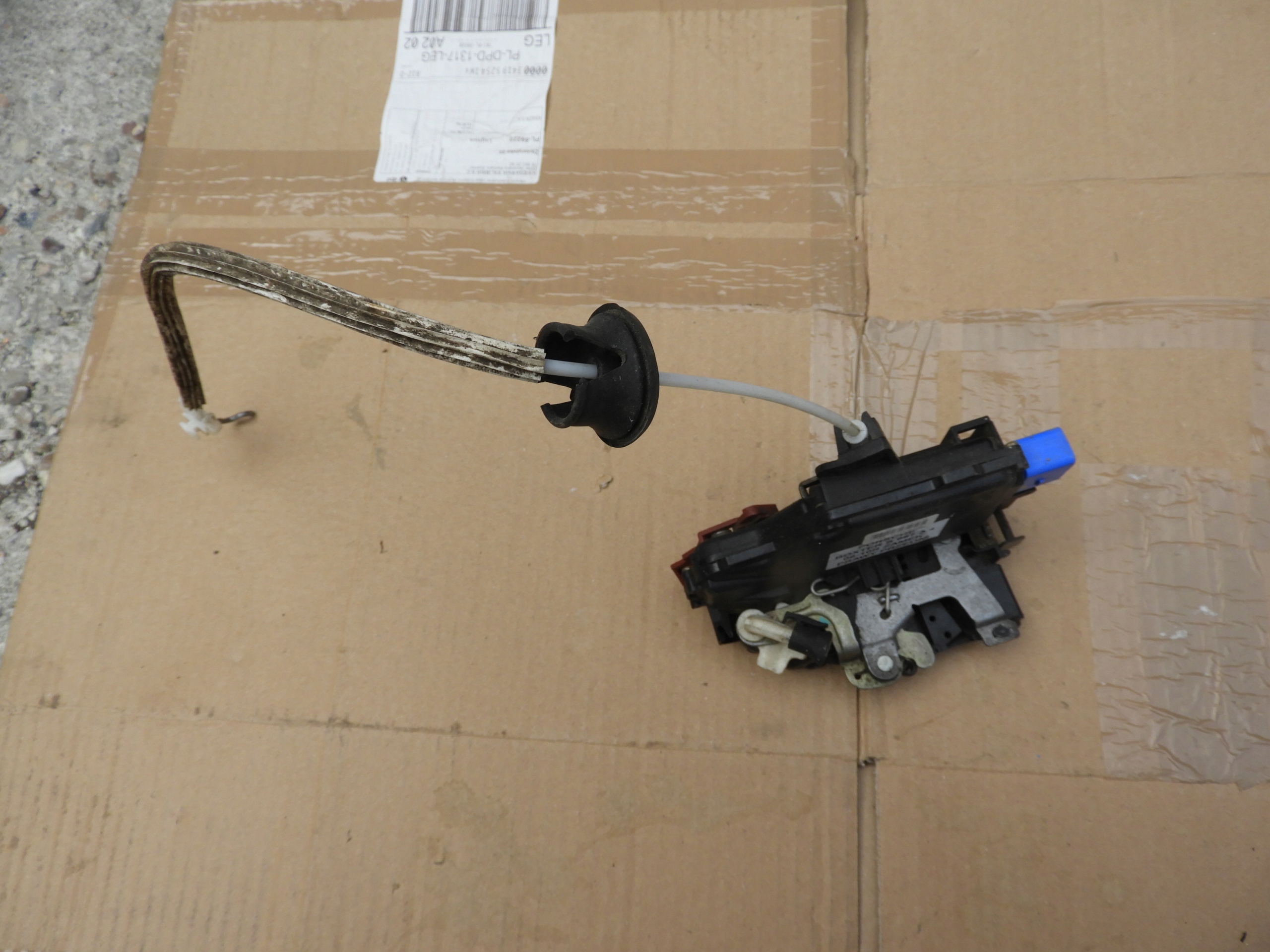 ЦЕНТРАЛЬНИЙ ЗАМОК PORSCHE BOXSTER 987 ПРАВИЙ 06-