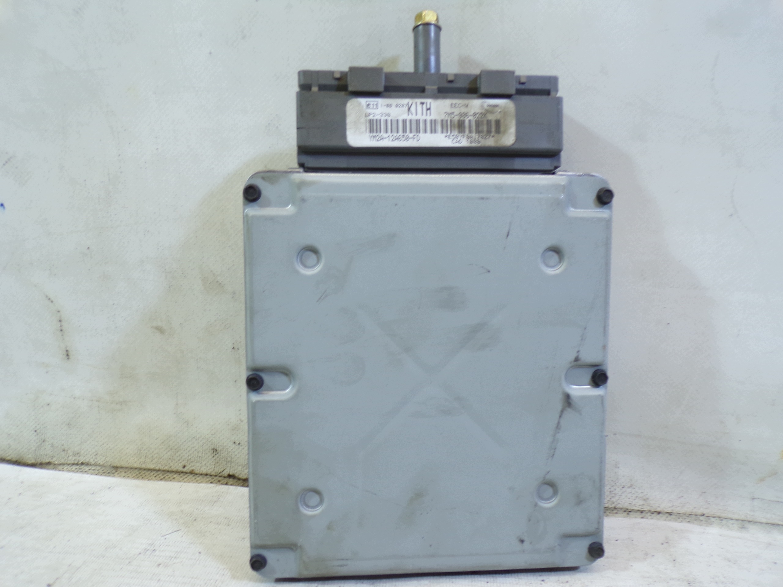 computer centralina motore FORD GALAXY 1 e LIFT 2.3b YM2A-12A650-FD KITH