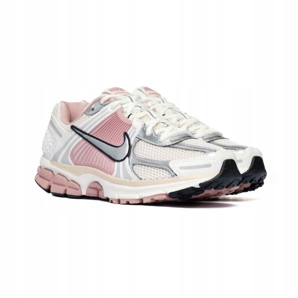 Sportovní obuv Nike Zoom Vomero 5 HF1877-102 39