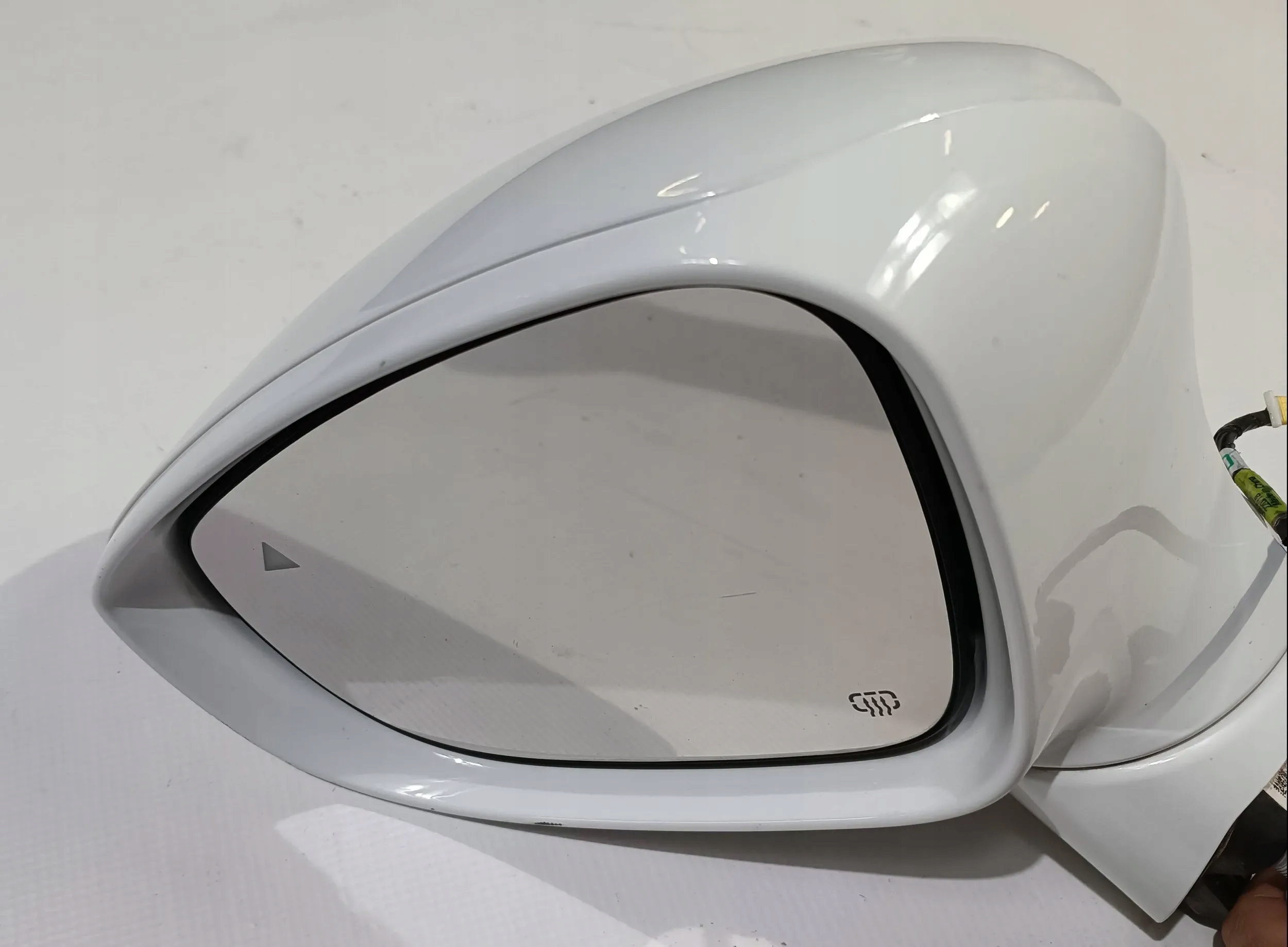 mirror left martwe pole blind spot original Chrysler Pacifica 2017-2020