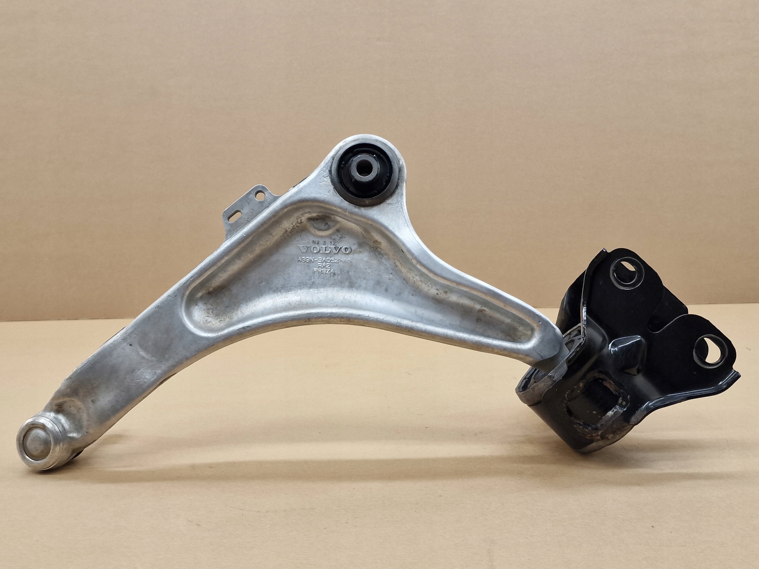 right front front arm VOLVO V60 and S60 II