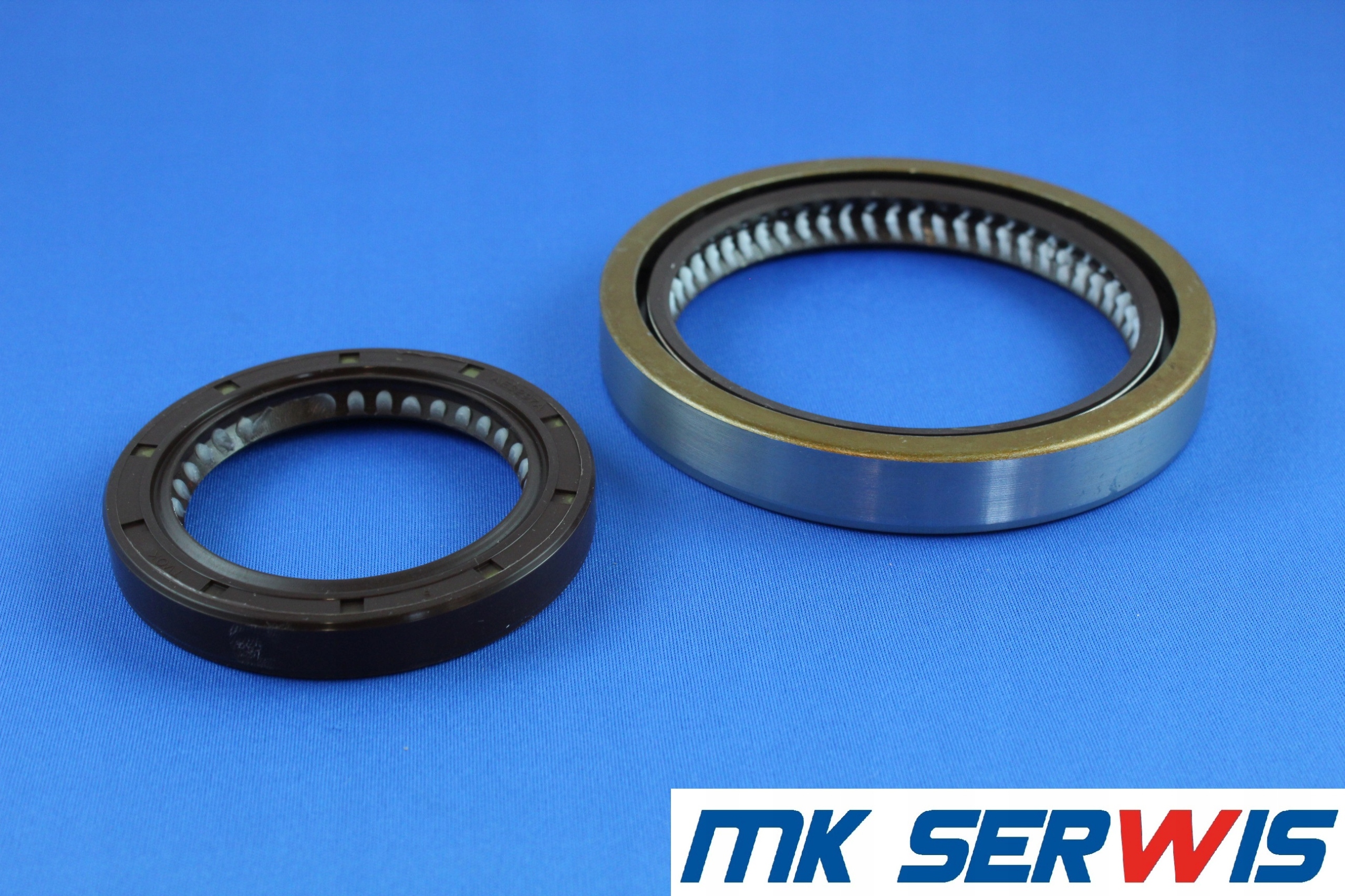 Zestaw uszczelniaczy wału silnika CUMMINS B3.3