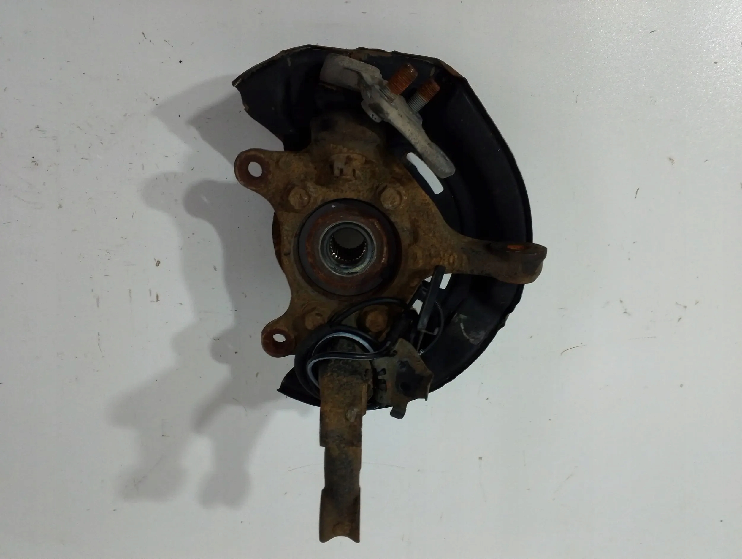Toyota Verso swing front left 2009-2018 (F220)