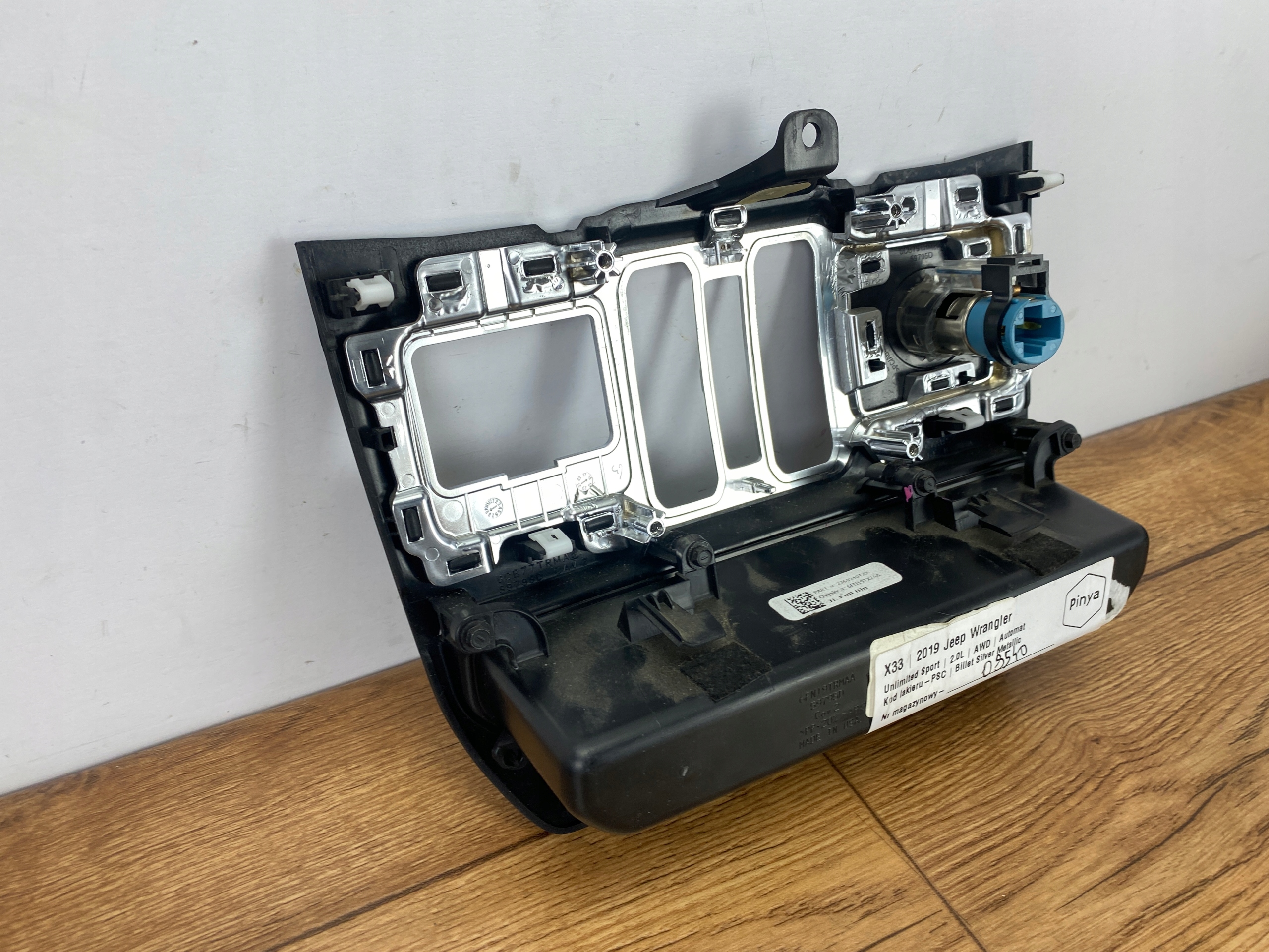 Panel RÁM klimatizaci Jeep Wrangler JL 2018+ USA