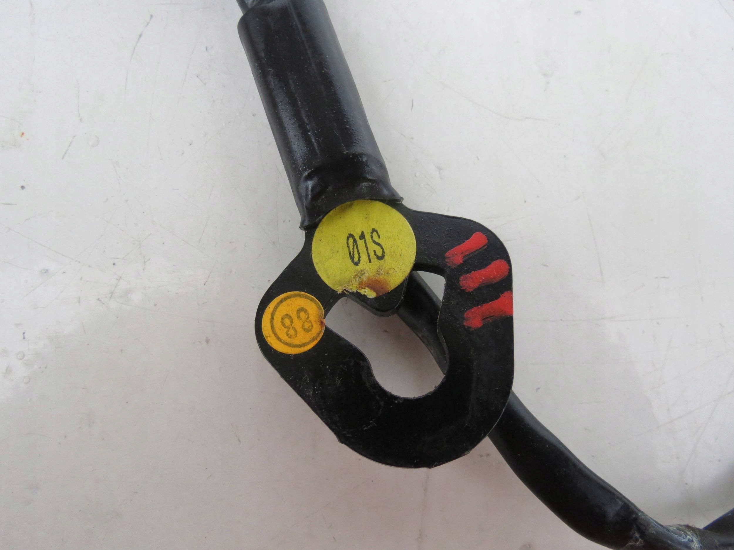 ZAPINKA PASOW front AUDI Q7 3.6 FSI 4L0857756C