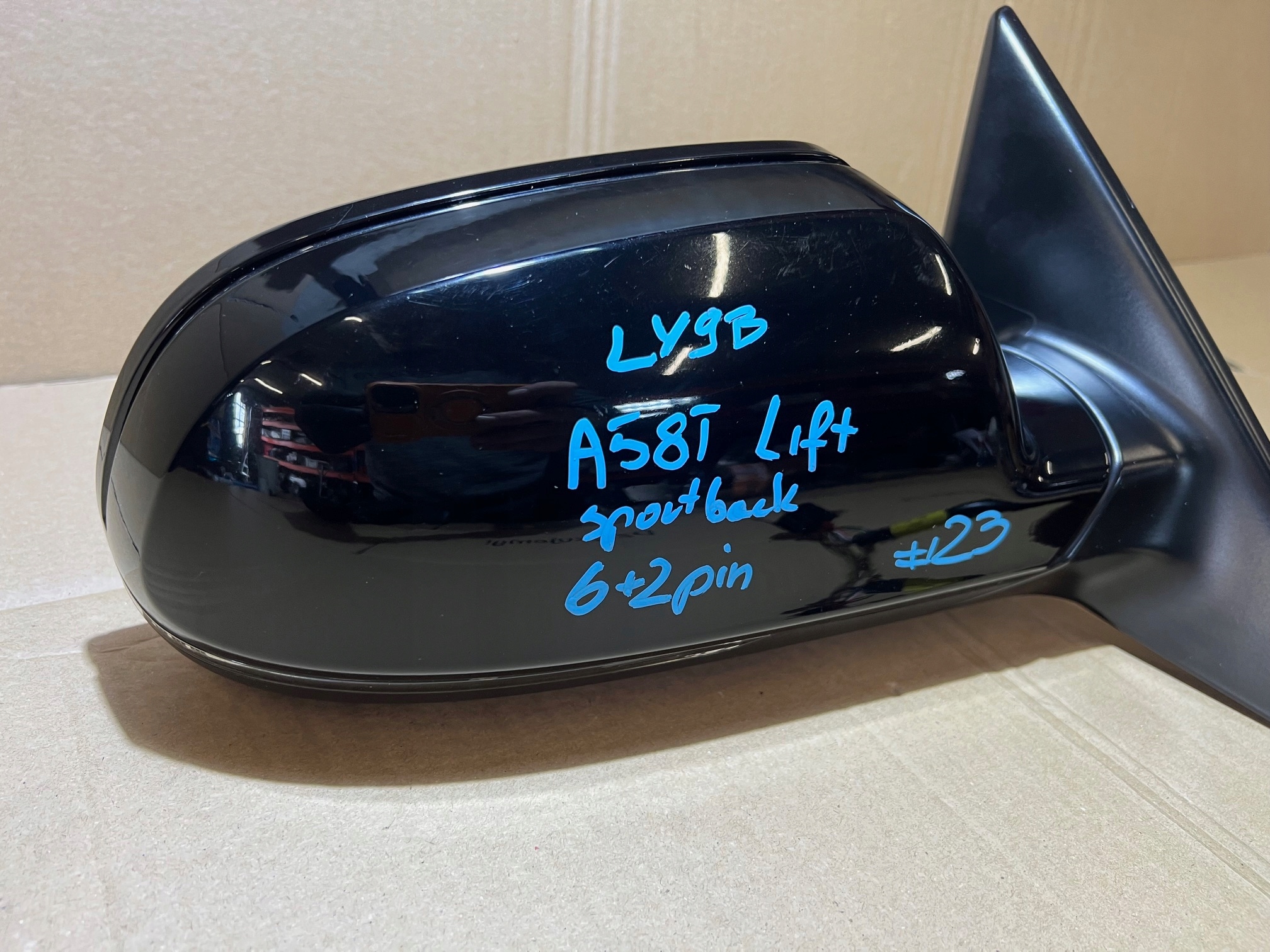 AUDI A5 8T LIFT LY9B SPORTBACK mirror right 6 + 2 PIN