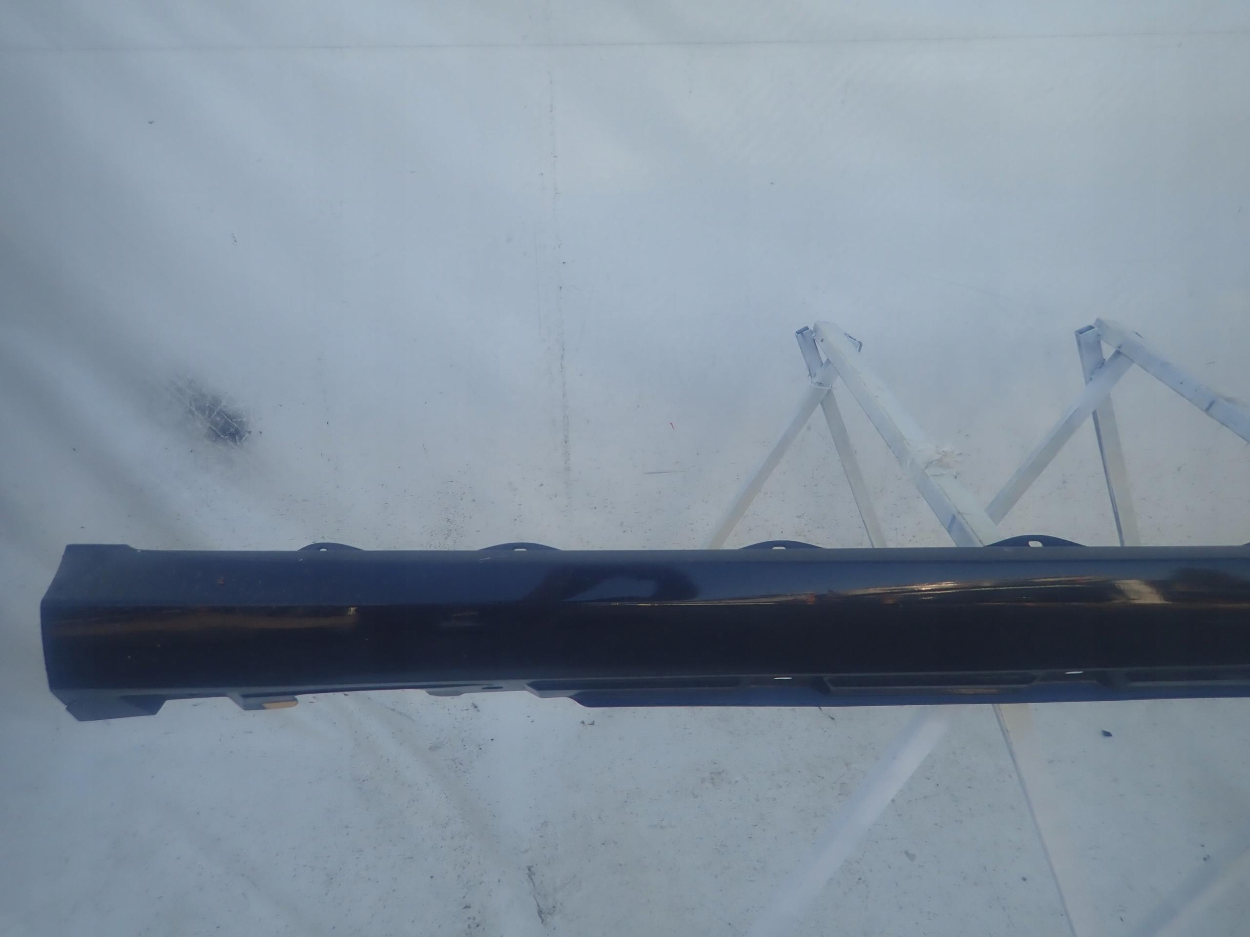 MERCEDES R-KLASA W251 threshold right moulding threshold