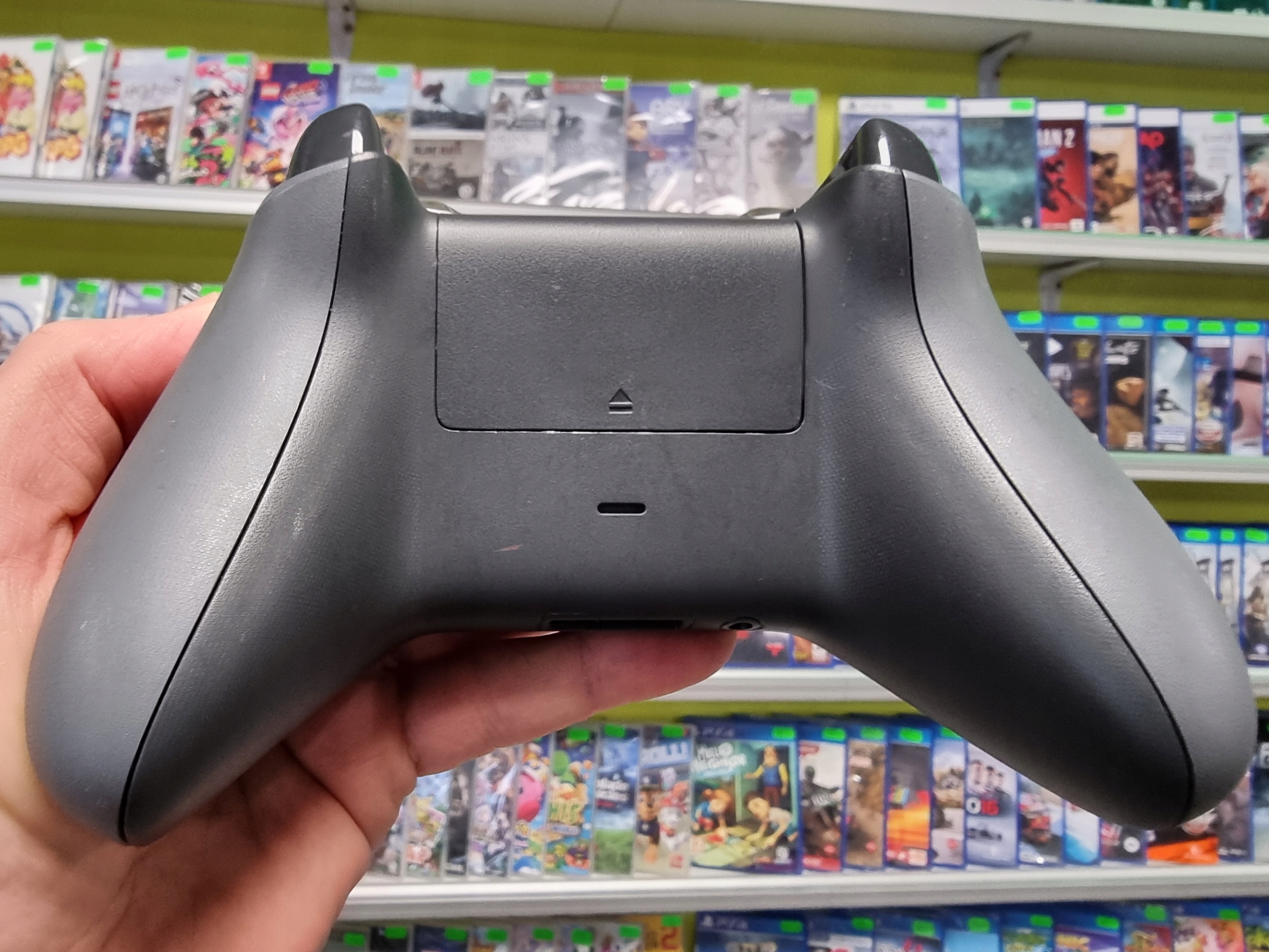 102. PAD KONTROLER XBOX ONE SERIES S X PC GOLD RUSH BATTLEFIELD V SZARY Zasilanie bateryjne