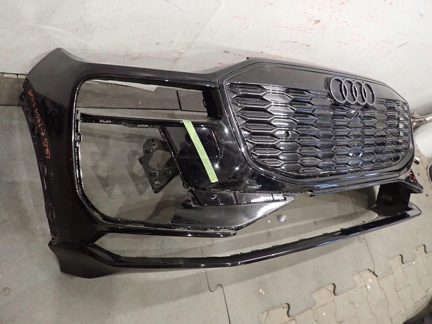 bumper front front AUDI Q6 E-TRON 2024- 85H807437B