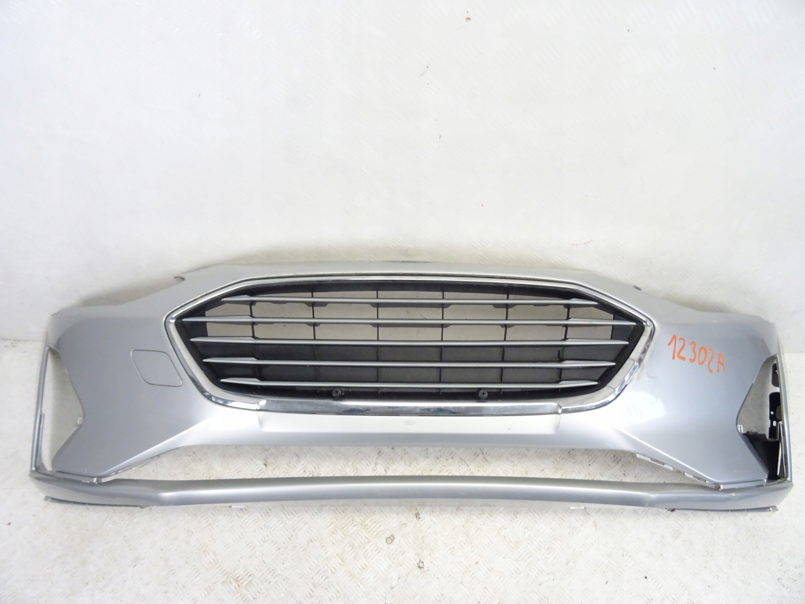 FORD FOCUS MK4 4 nárazník předek přední