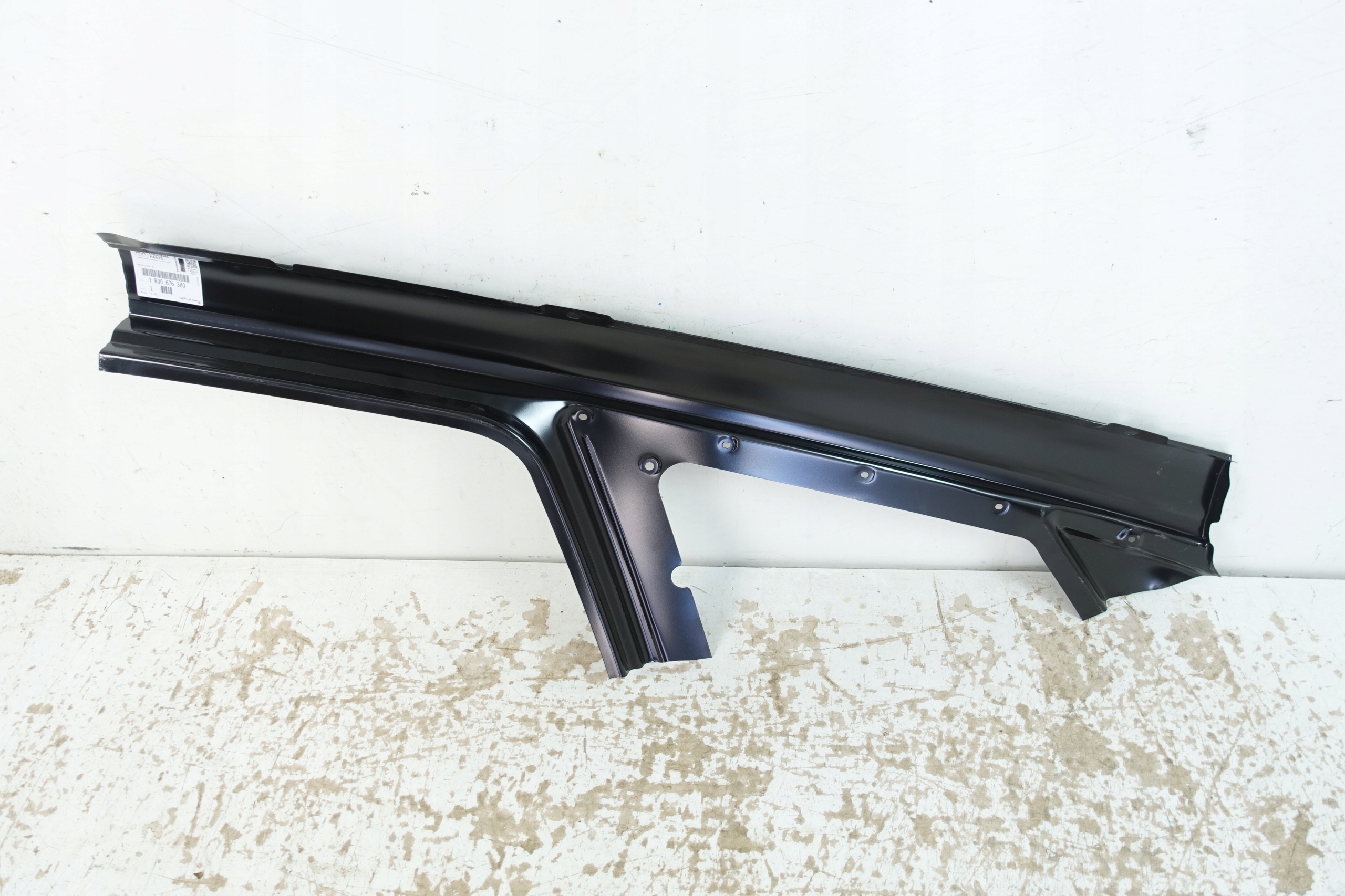 OPEL INSIGNIA B KOMBI 2016- side upper right rear part YR00676380