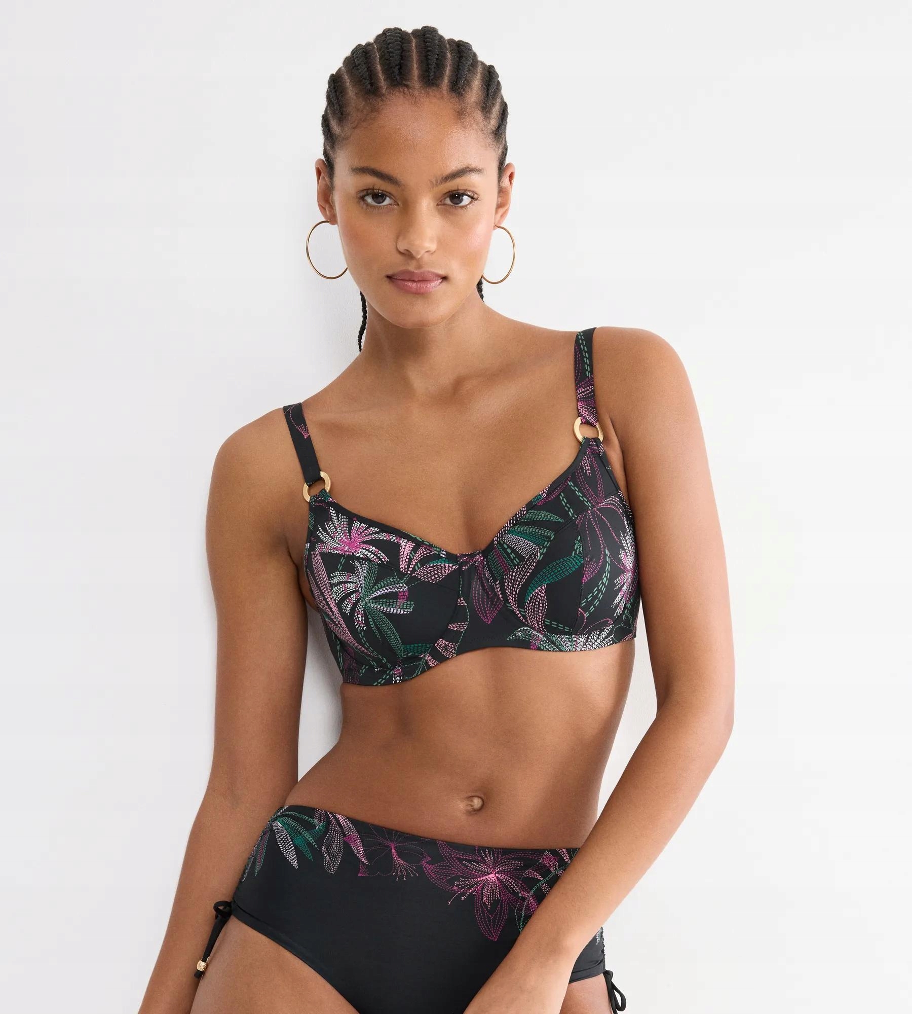 Měkká plavková podprsenka s kosticemi, černá Triumph Summer Tropics W 01