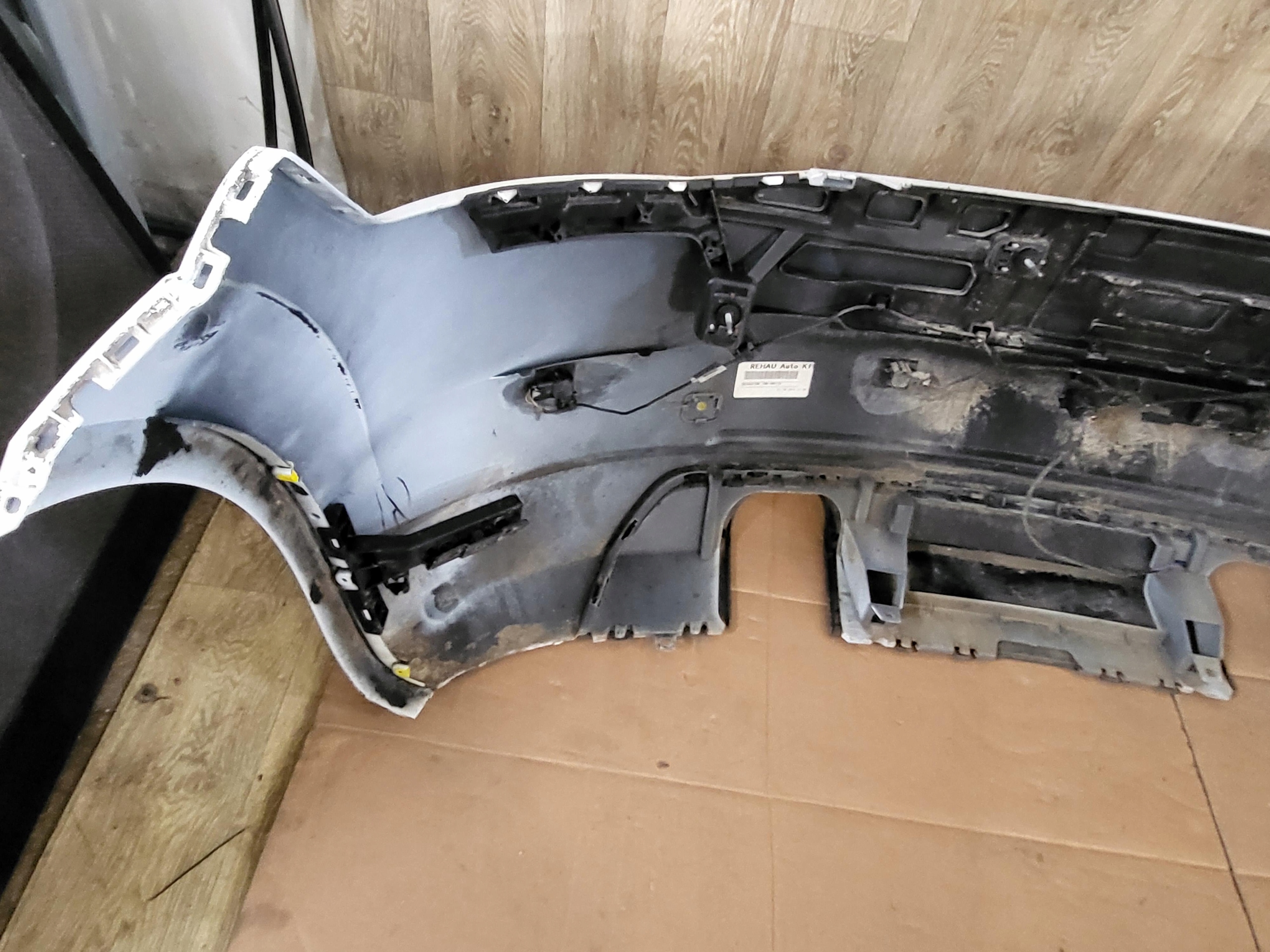 Pare choc Arrière Complet 4x PDC AUDI TT 8s S- Line 2015 LY9C