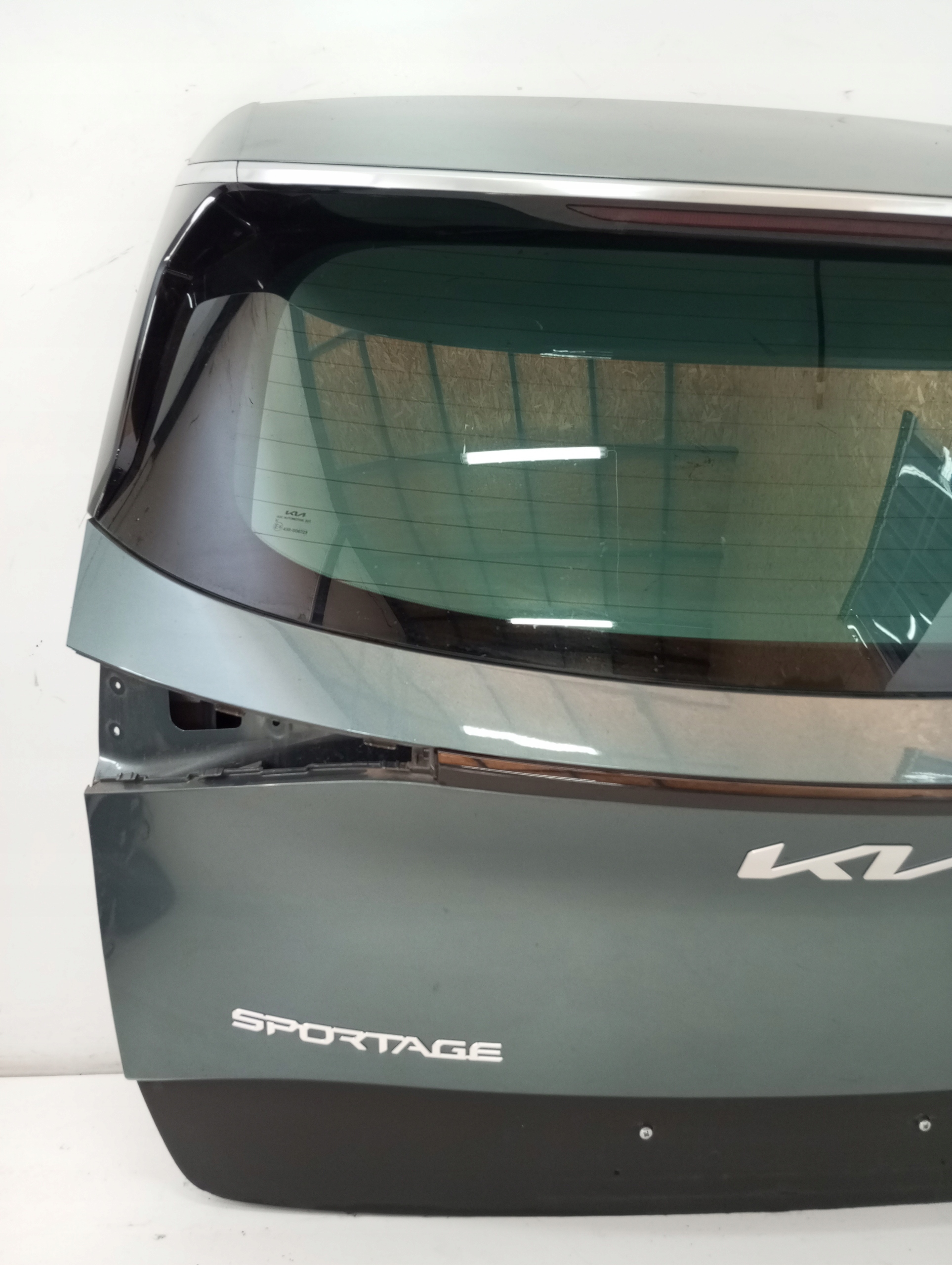 boot doors Kia Sportage V 23R KAMERA