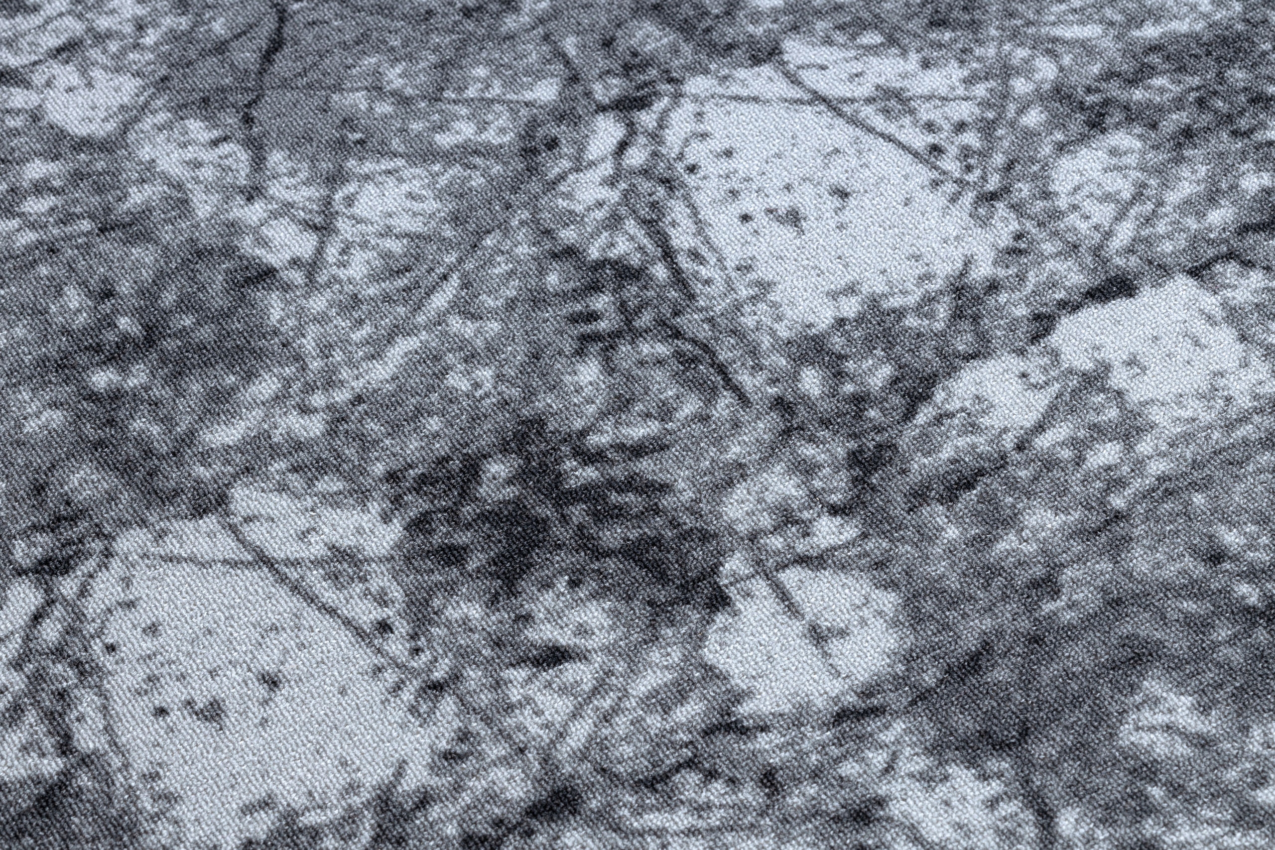 WYKŁADZINA DYWANOWA CONCRETE BETON 400 siwy ^*X781 Rodzaj saxon